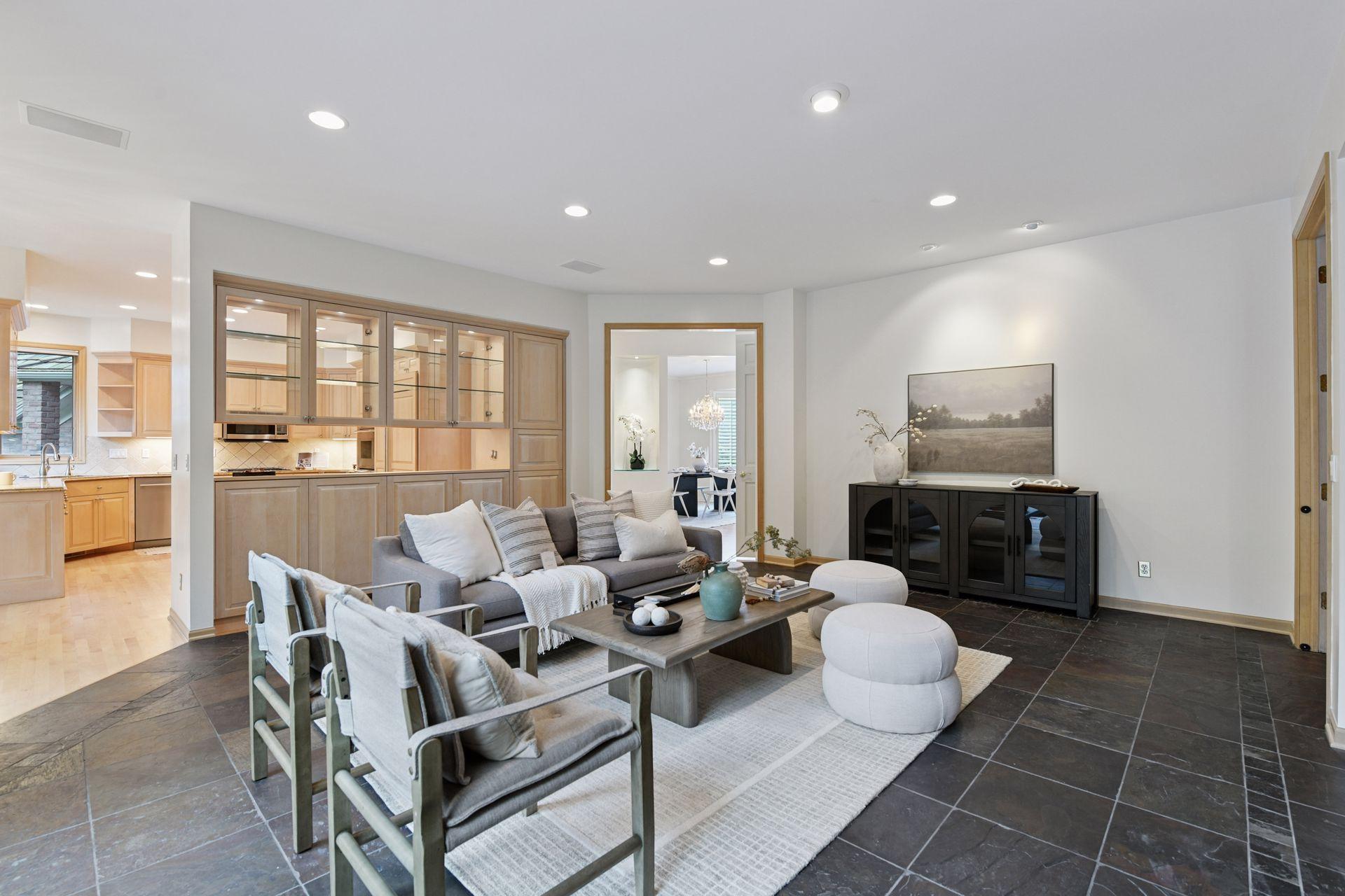 2487 Crowne Hill Road