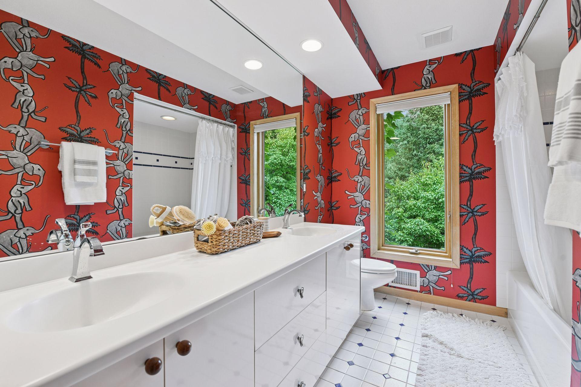 2487 Crowne Hill Road