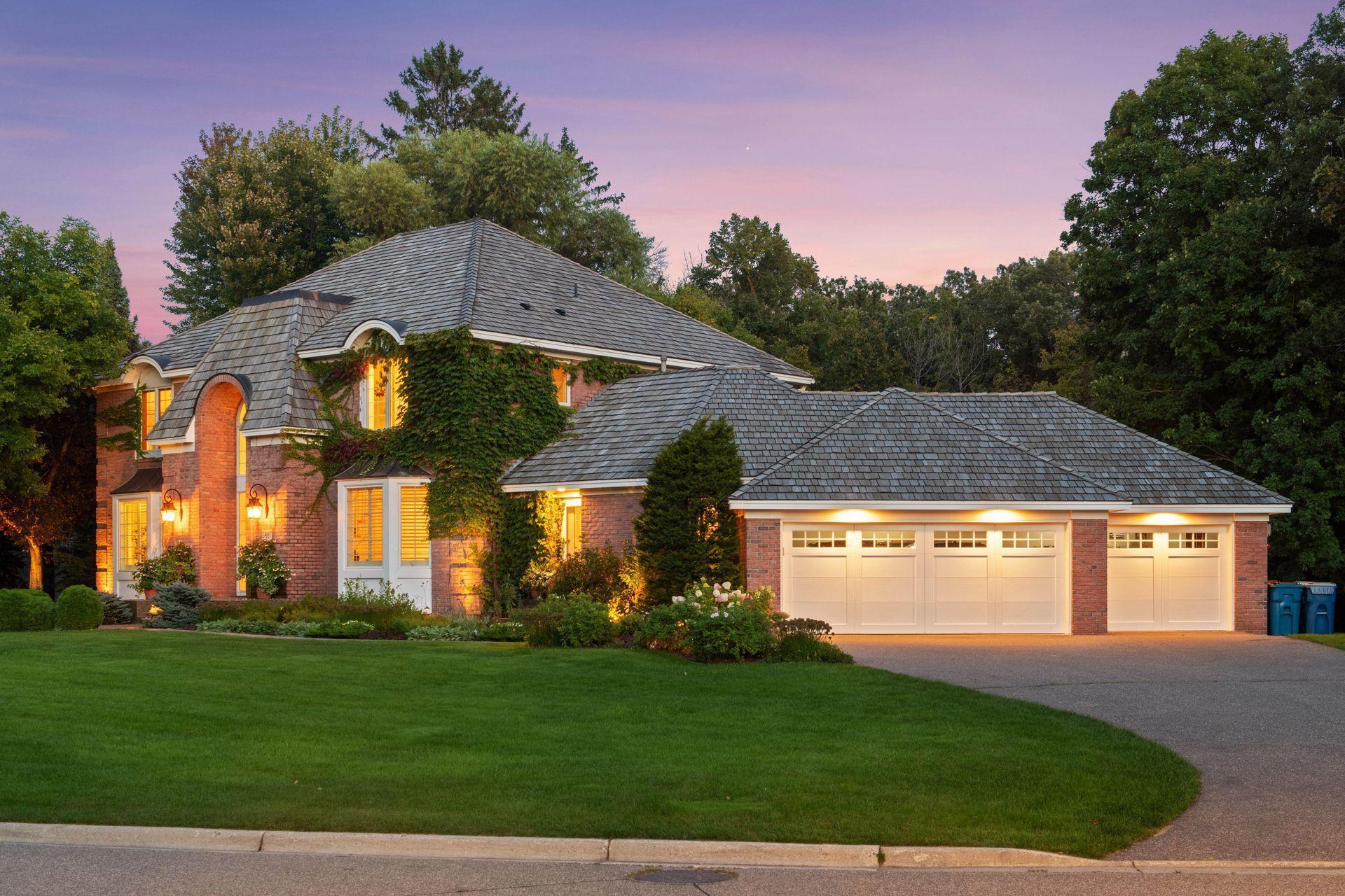 2487 Crowne Hill Road