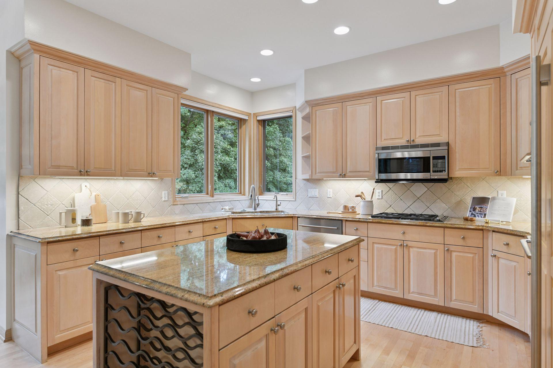 2487 Crowne Hill Road