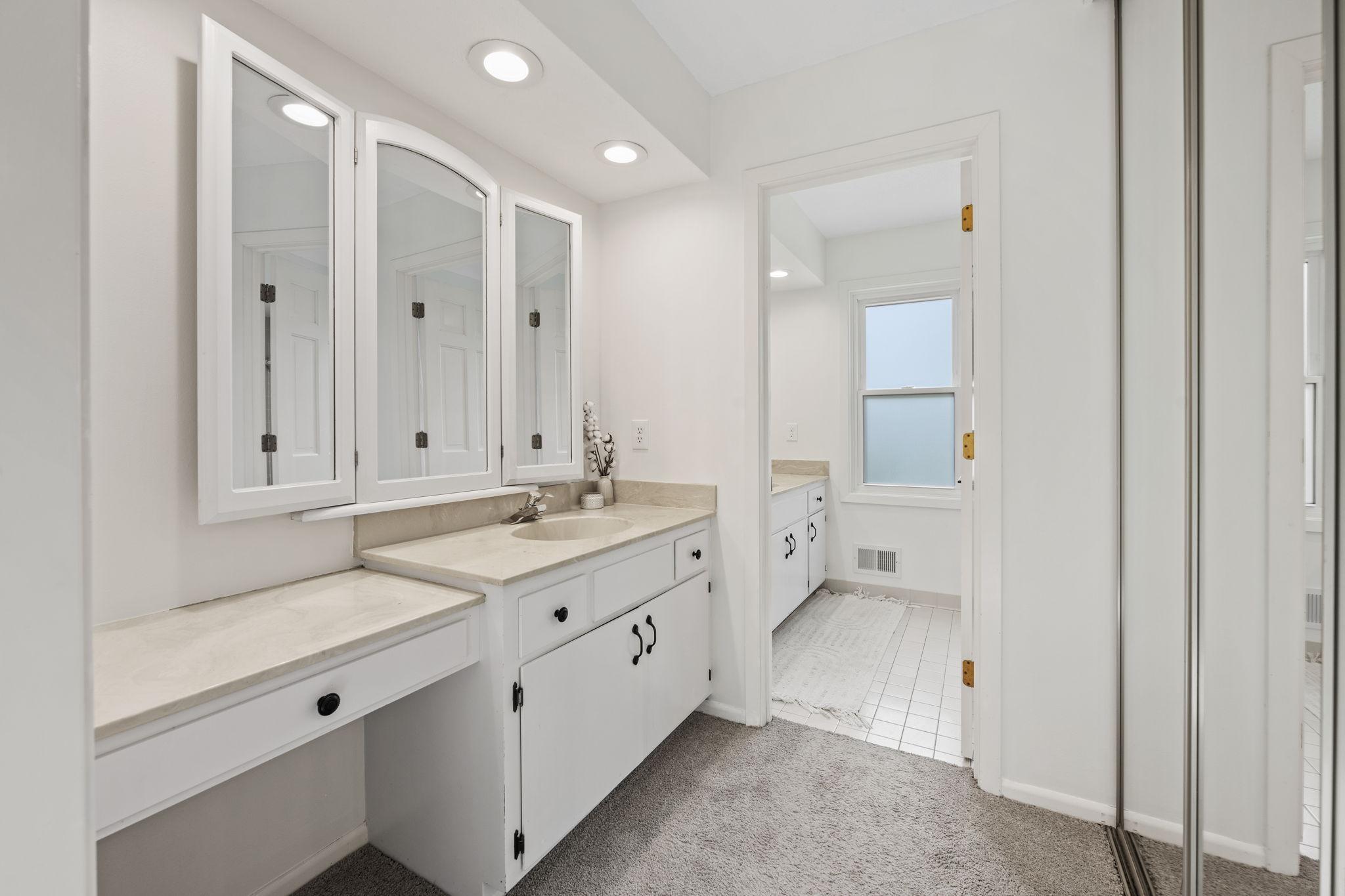 9039 Preserve Boulevard