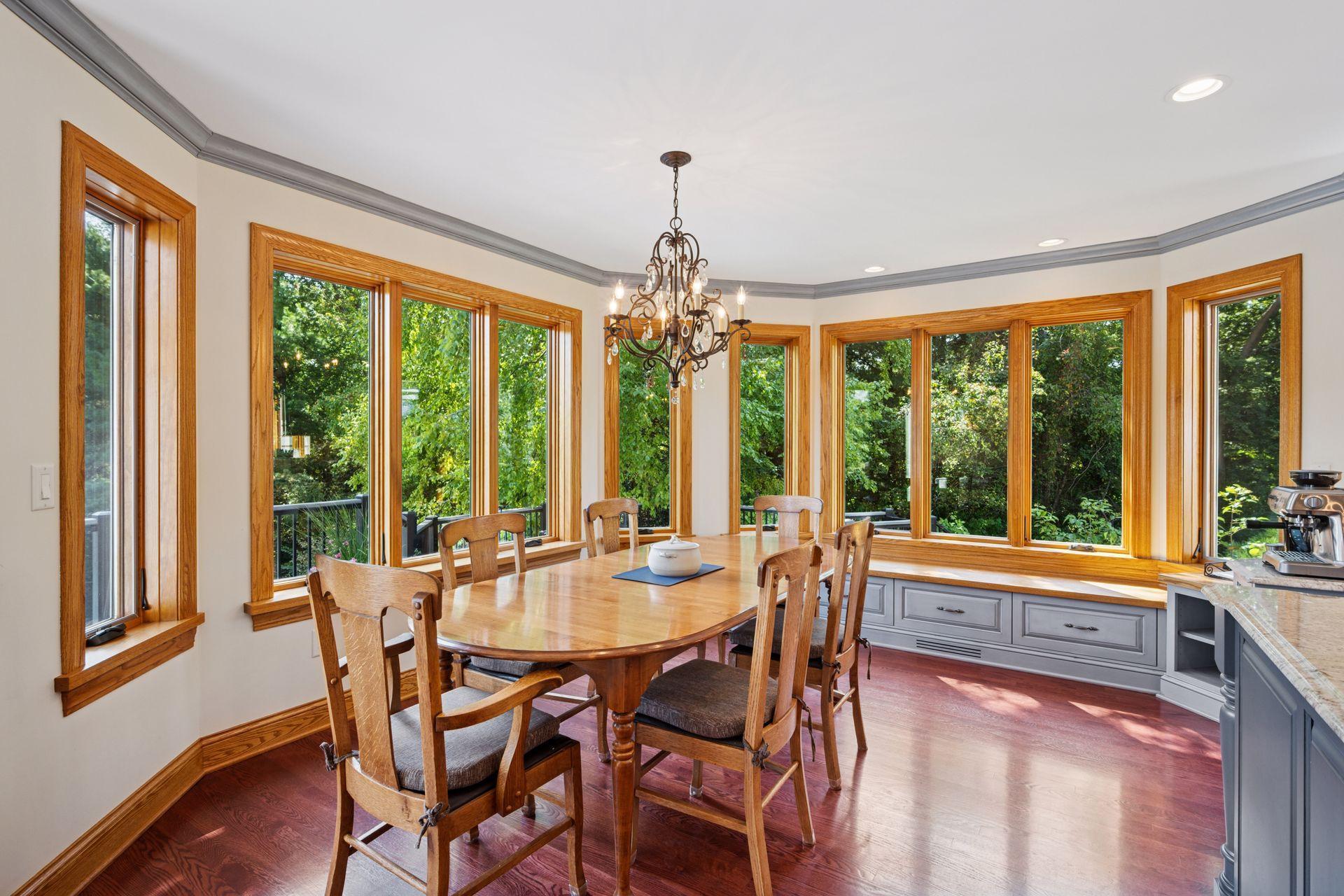 7040 Meridian Avenue S