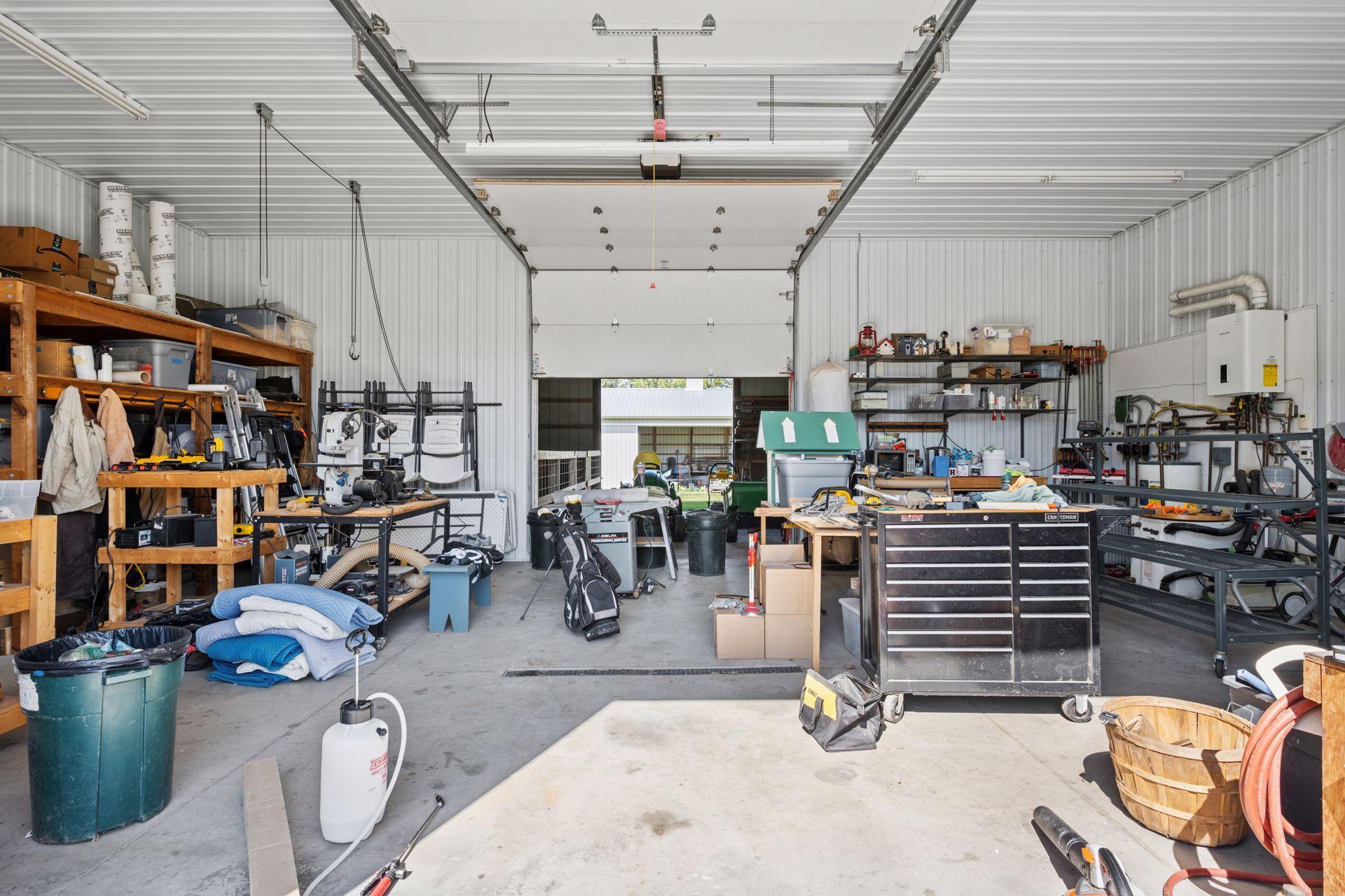 7040 Meridian Avenue S