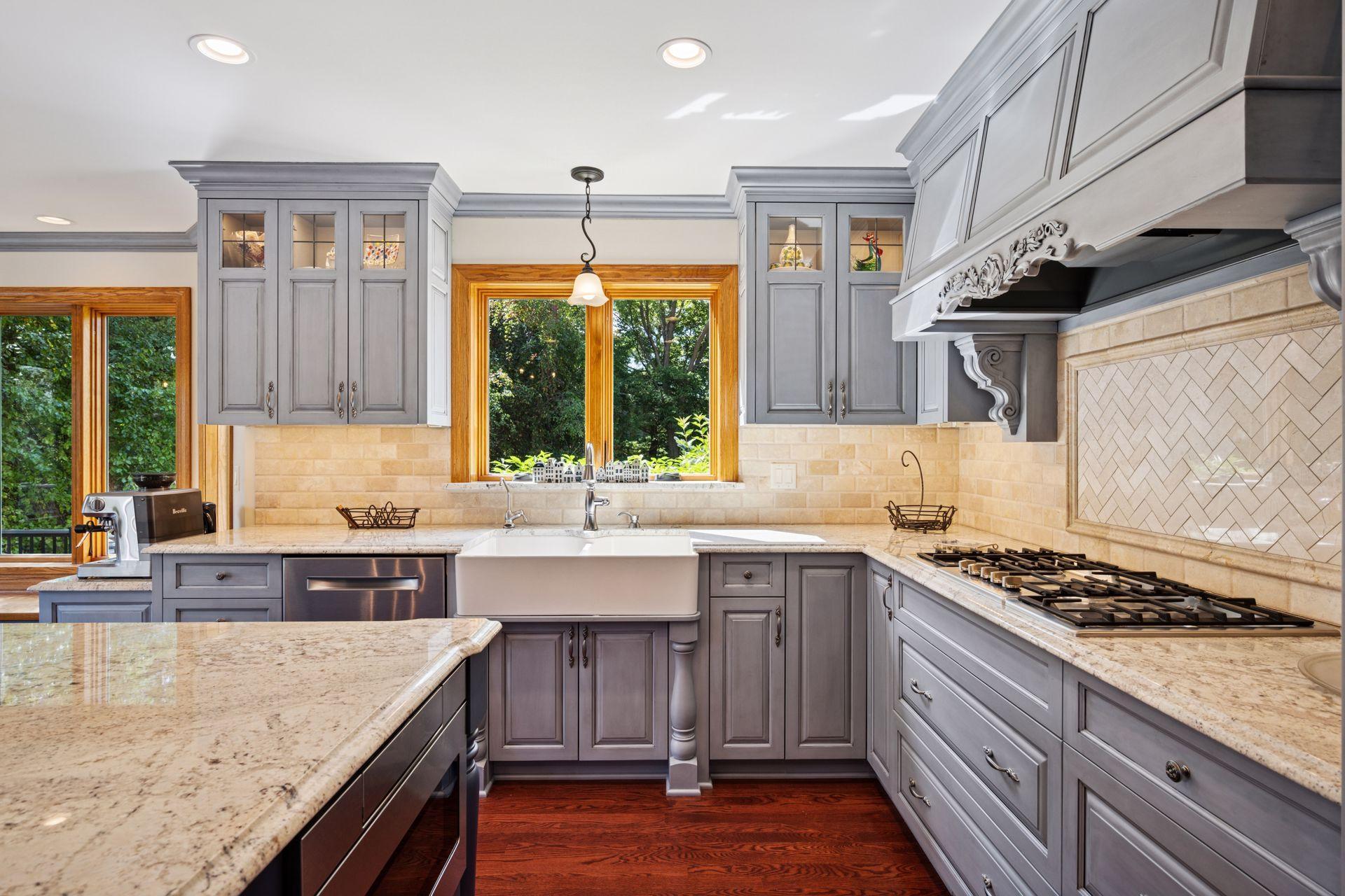 7040 Meridian Avenue S