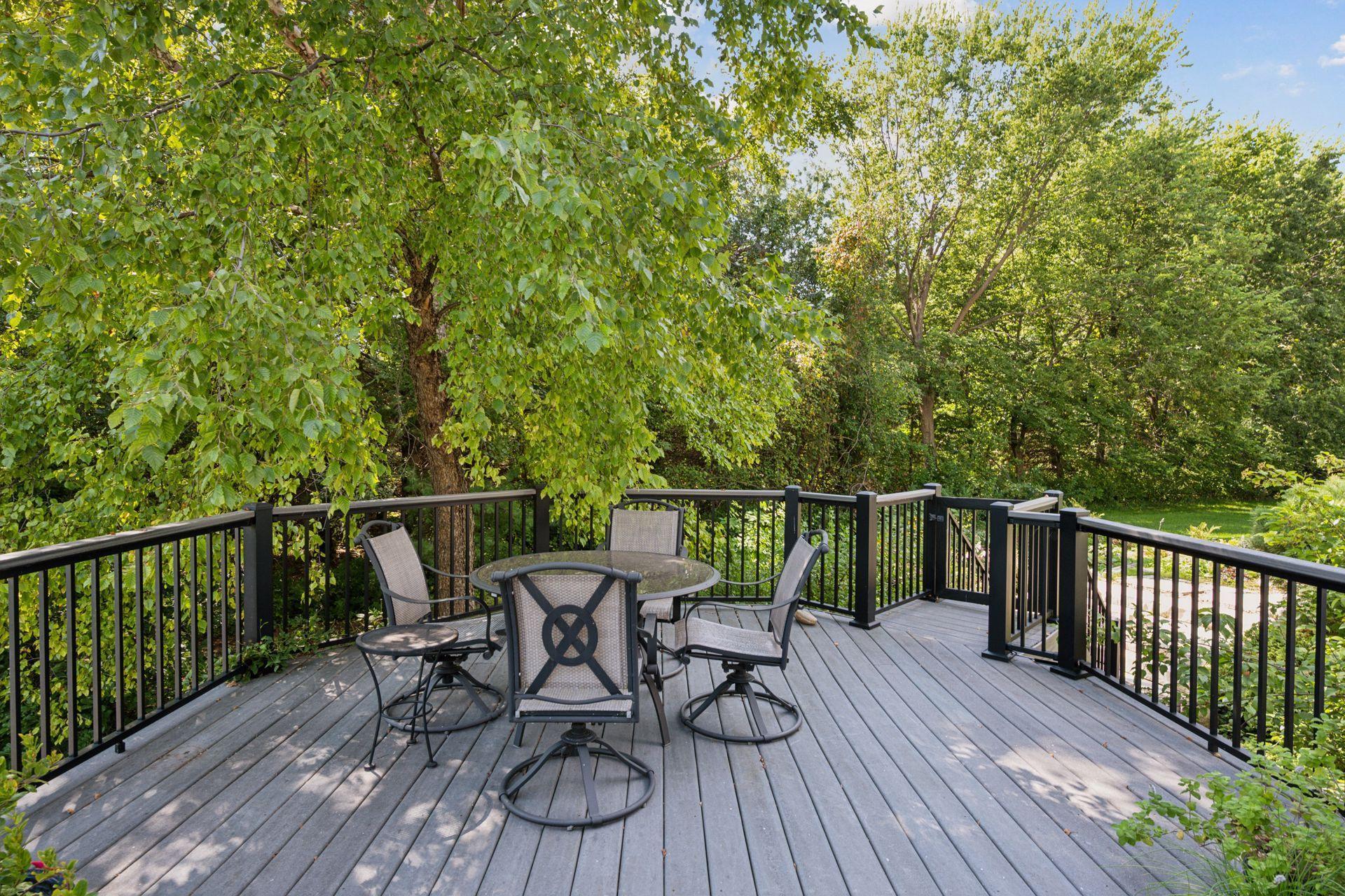 7040 Meridian Avenue S