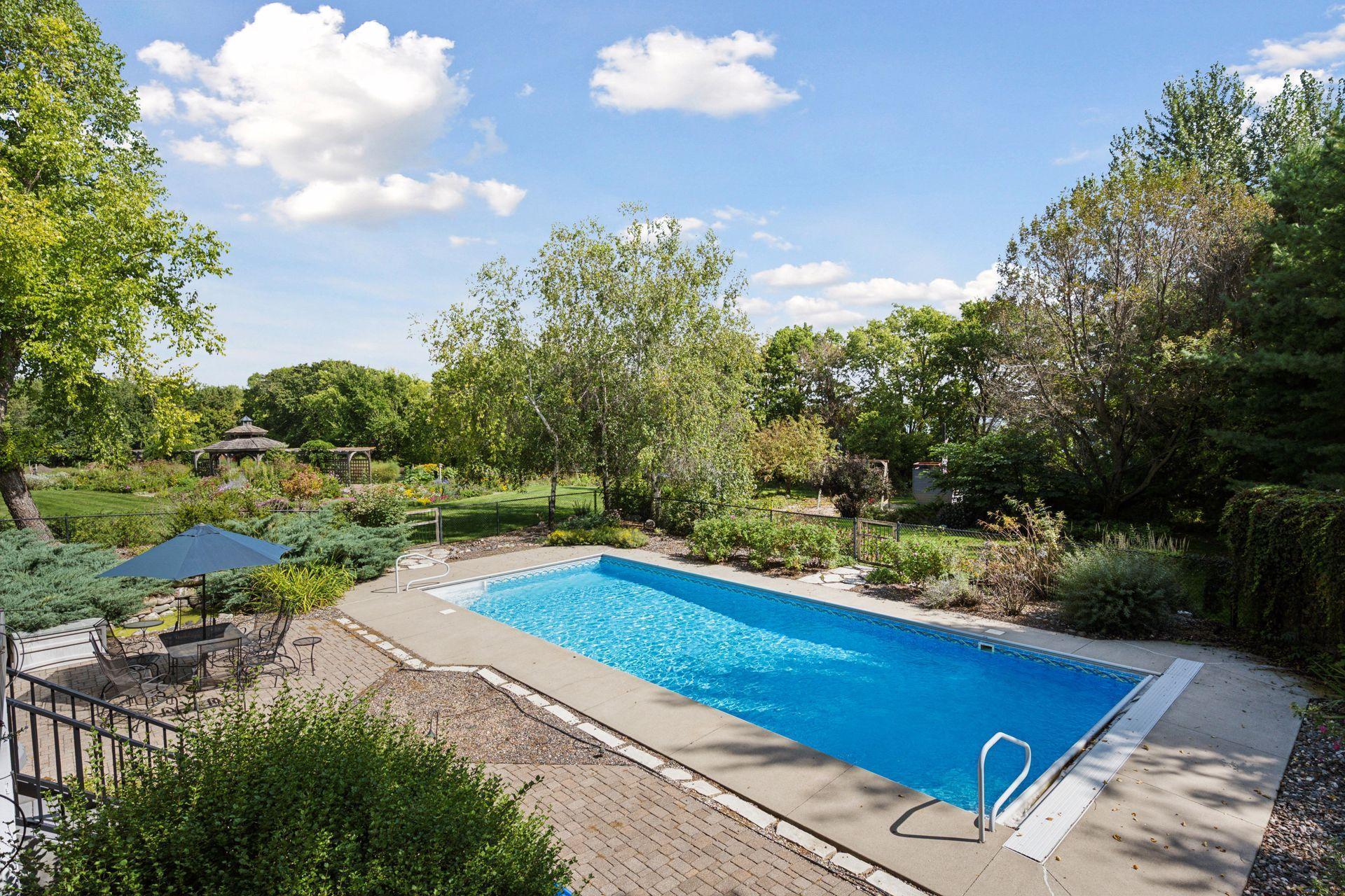 7040 Meridian Avenue S