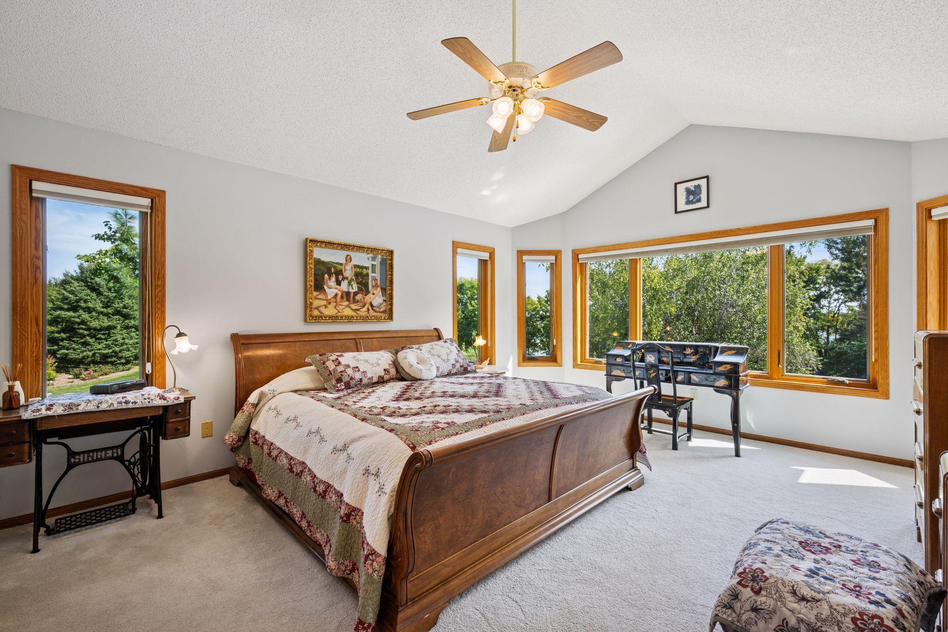 7040 Meridian Avenue S