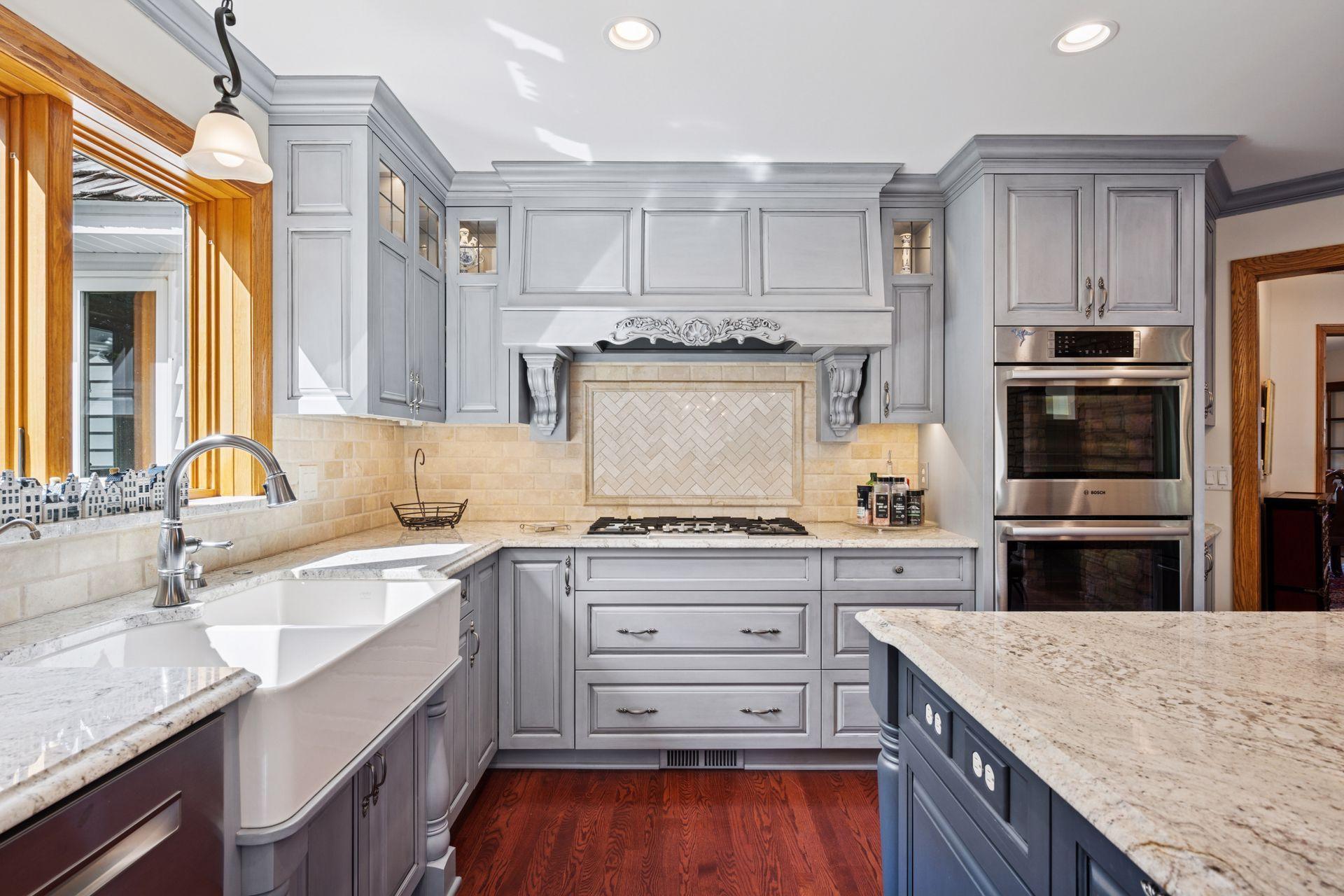 7040 Meridian Avenue S