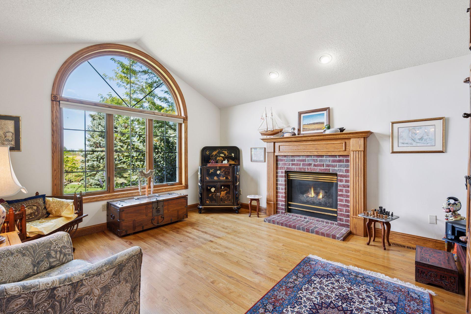 7040 Meridian Avenue S