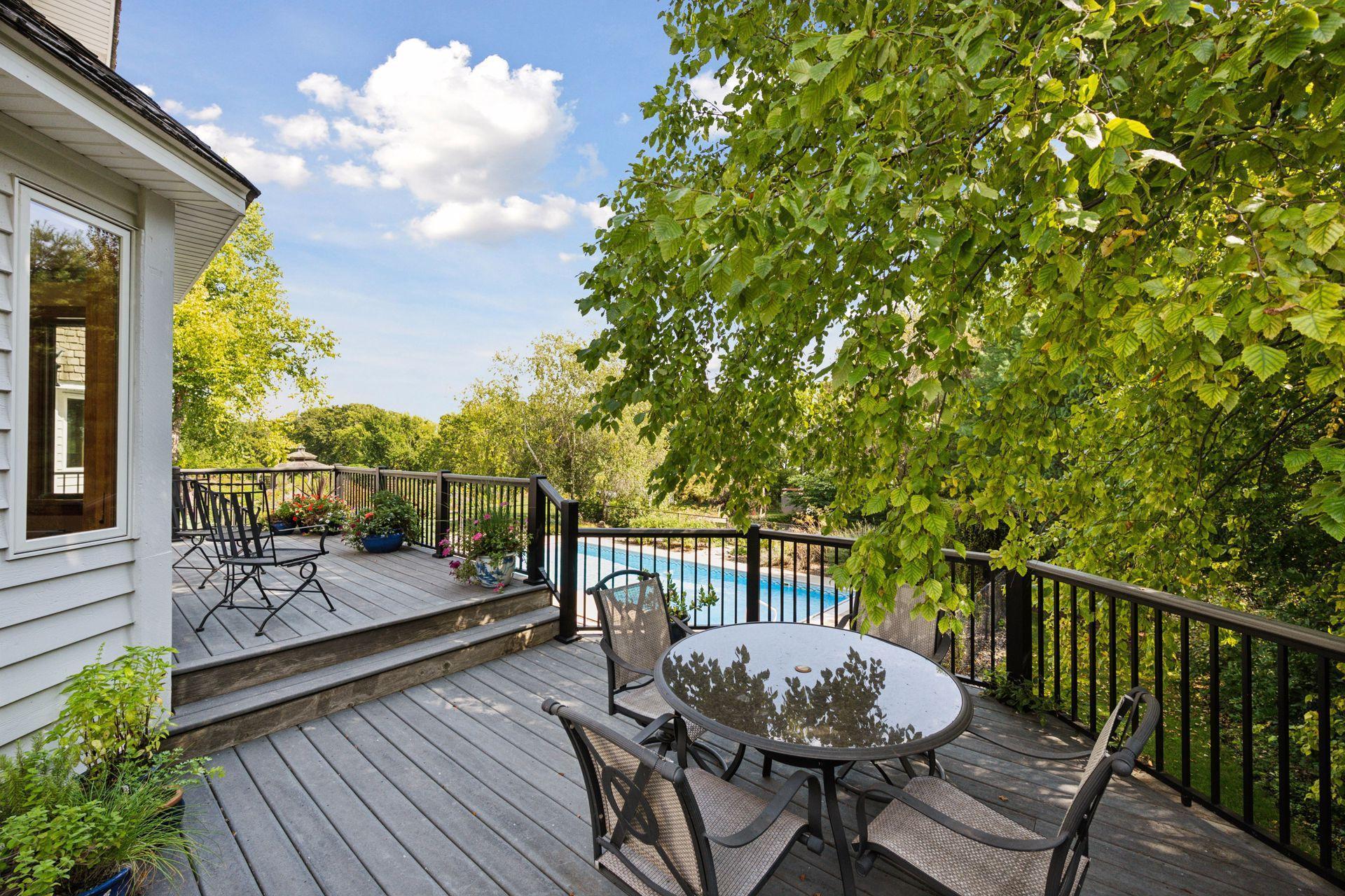 7040 Meridian Avenue S