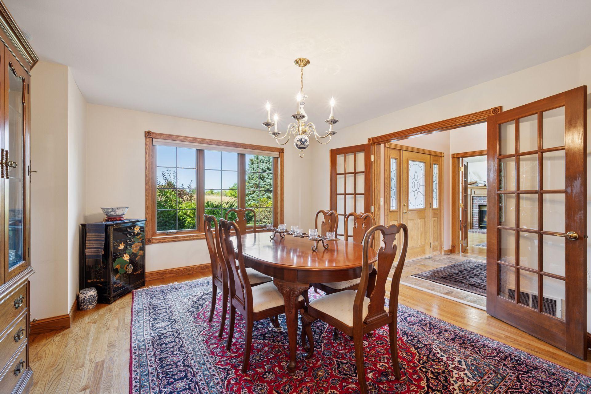 7040 Meridian Avenue S