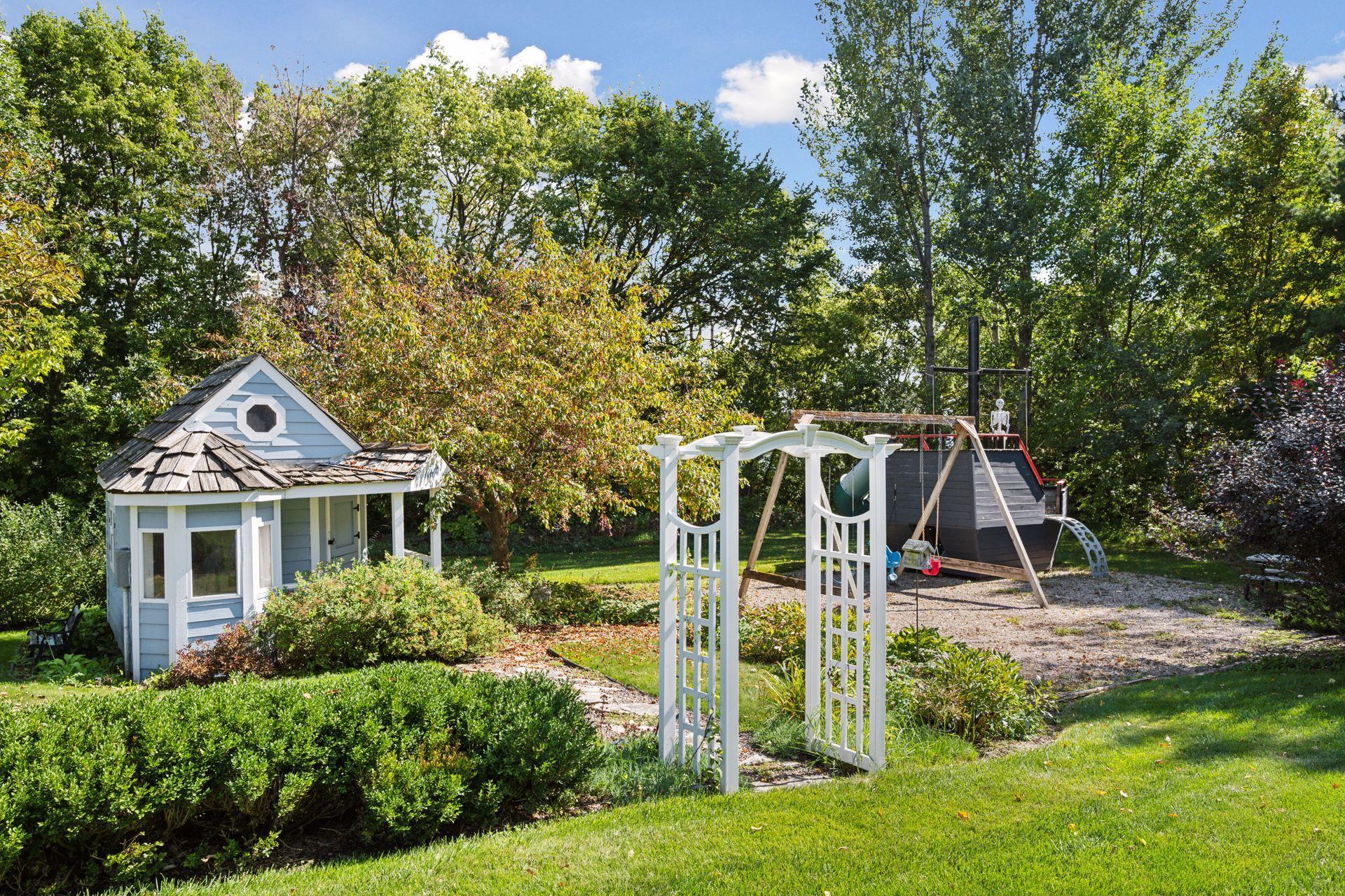 7040 Meridian Avenue S