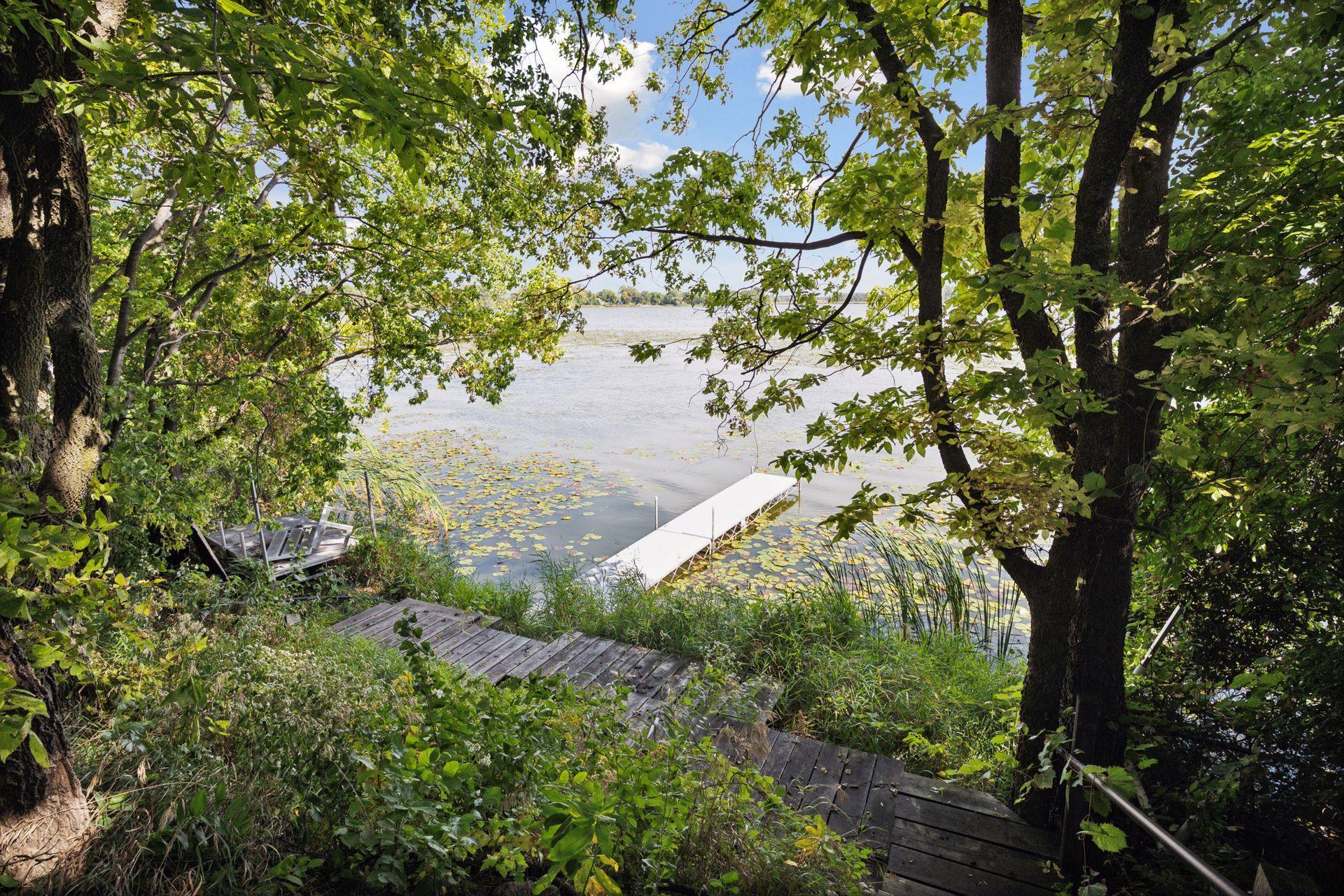 7040 Meridian Avenue S