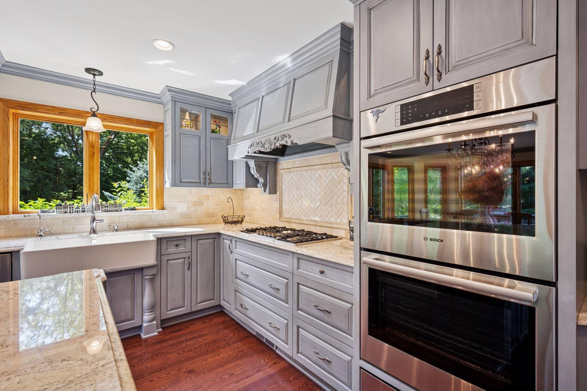 7040 Meridian Avenue S