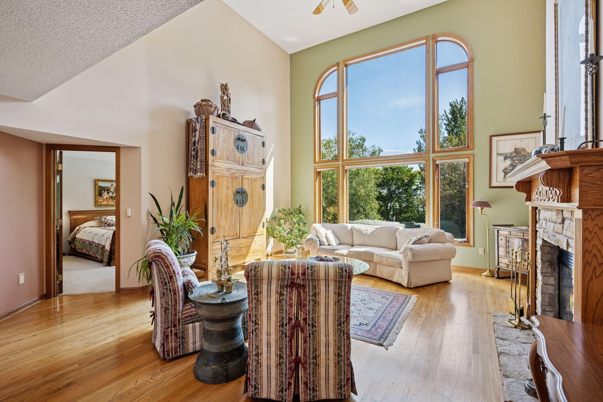 7040 Meridian Avenue S