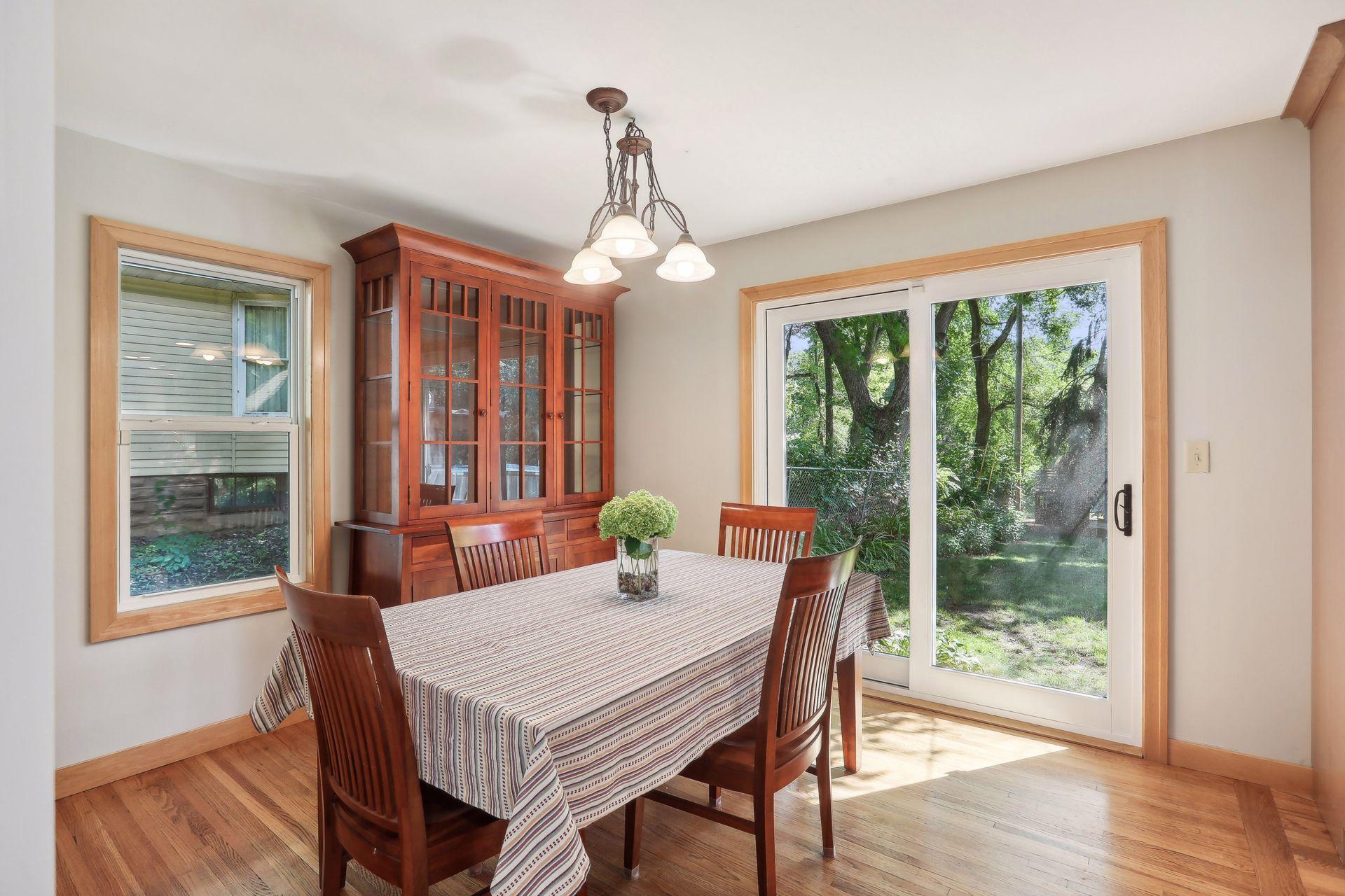 4333 Arthur Street NE