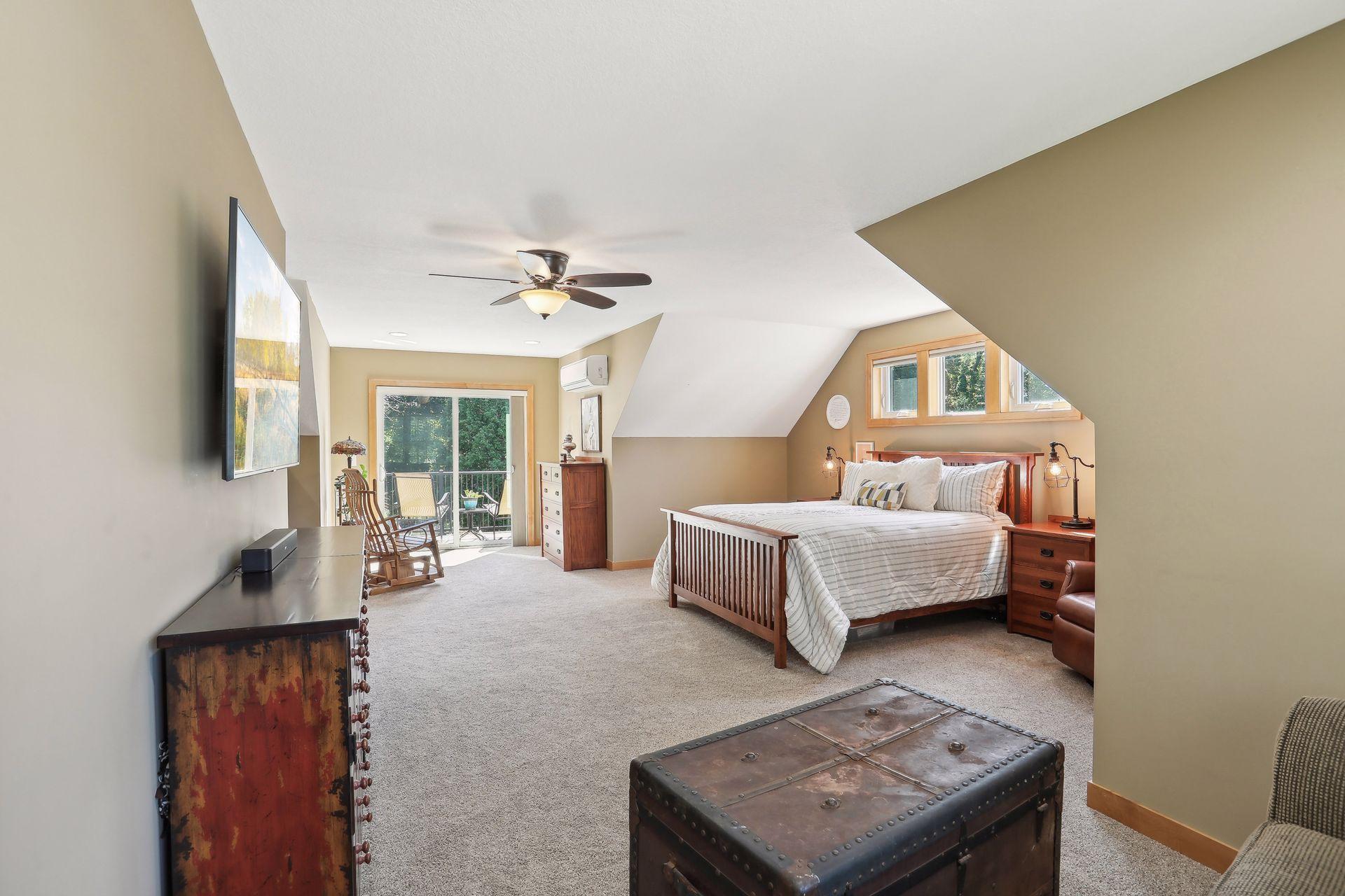 4333 Arthur Street NE