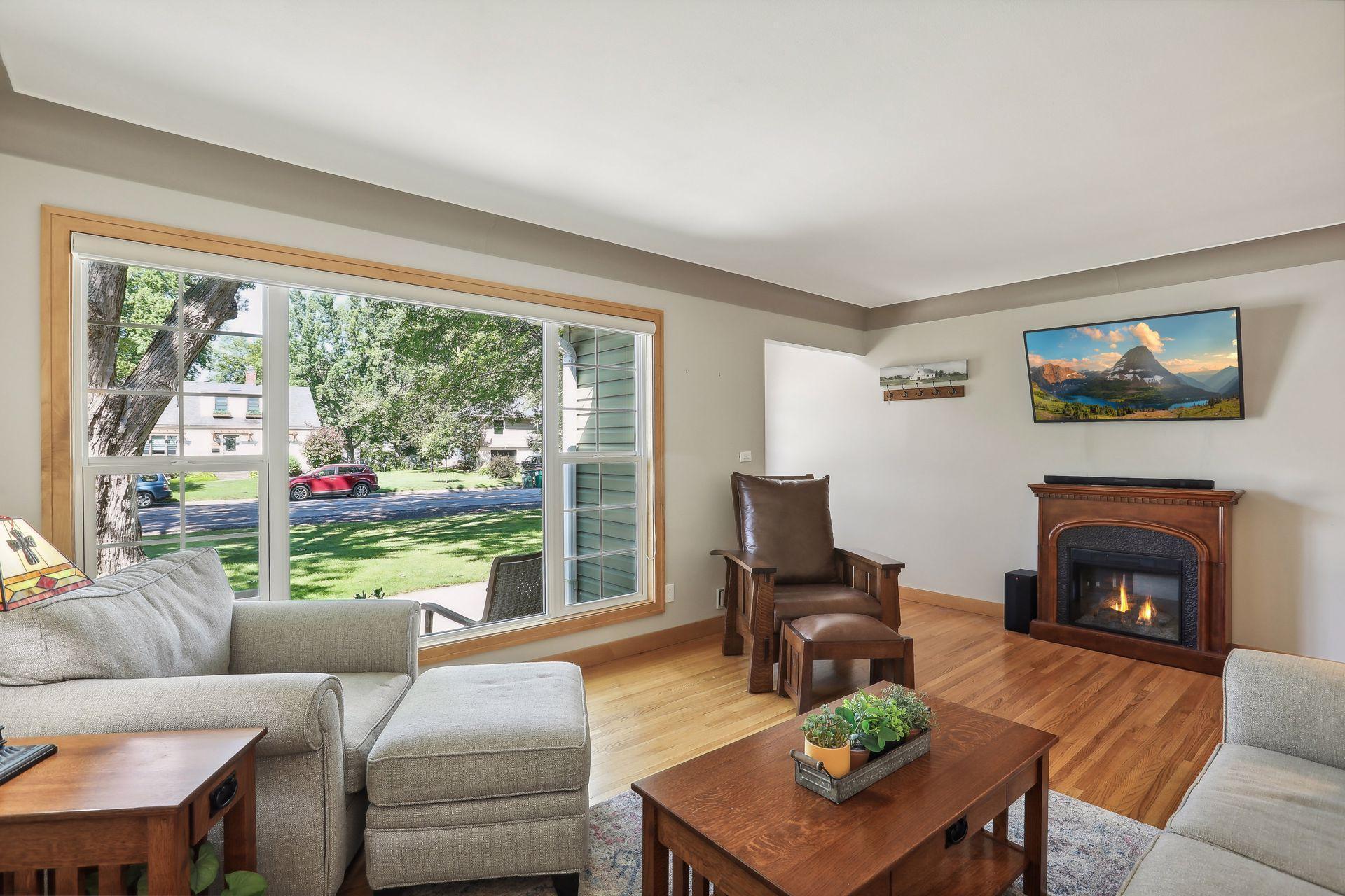 4333 Arthur Street NE