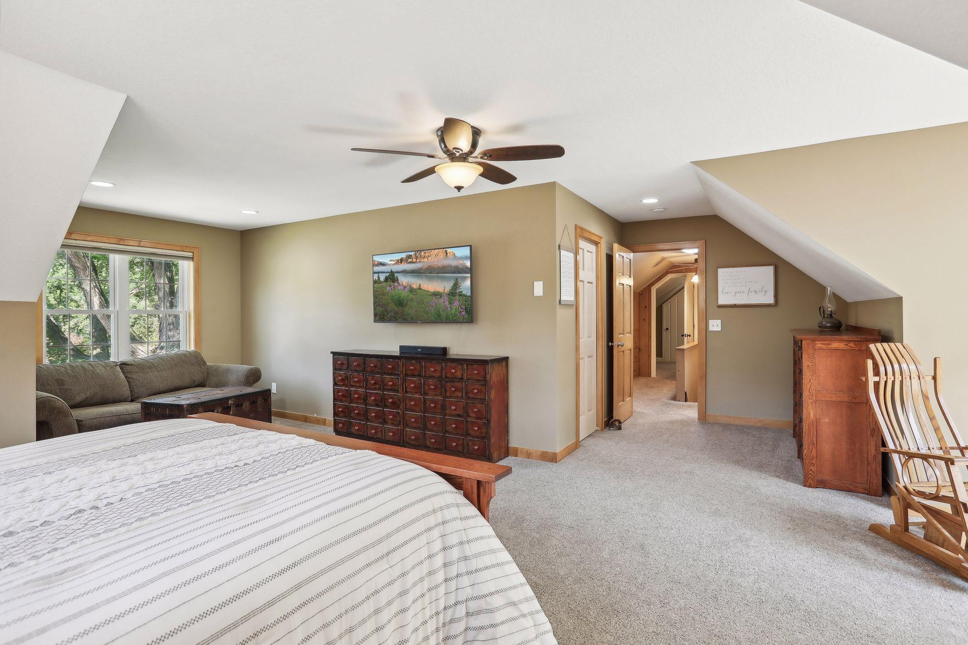 4333 Arthur Street NE