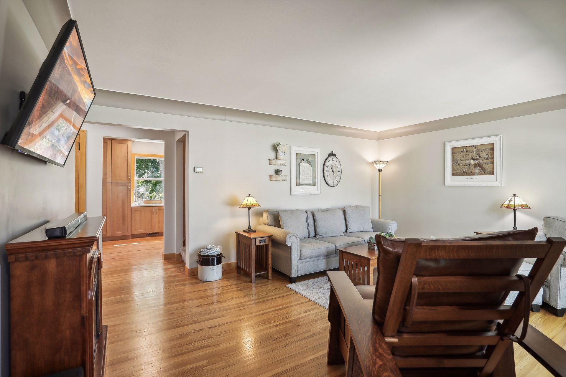 4333 Arthur Street NE