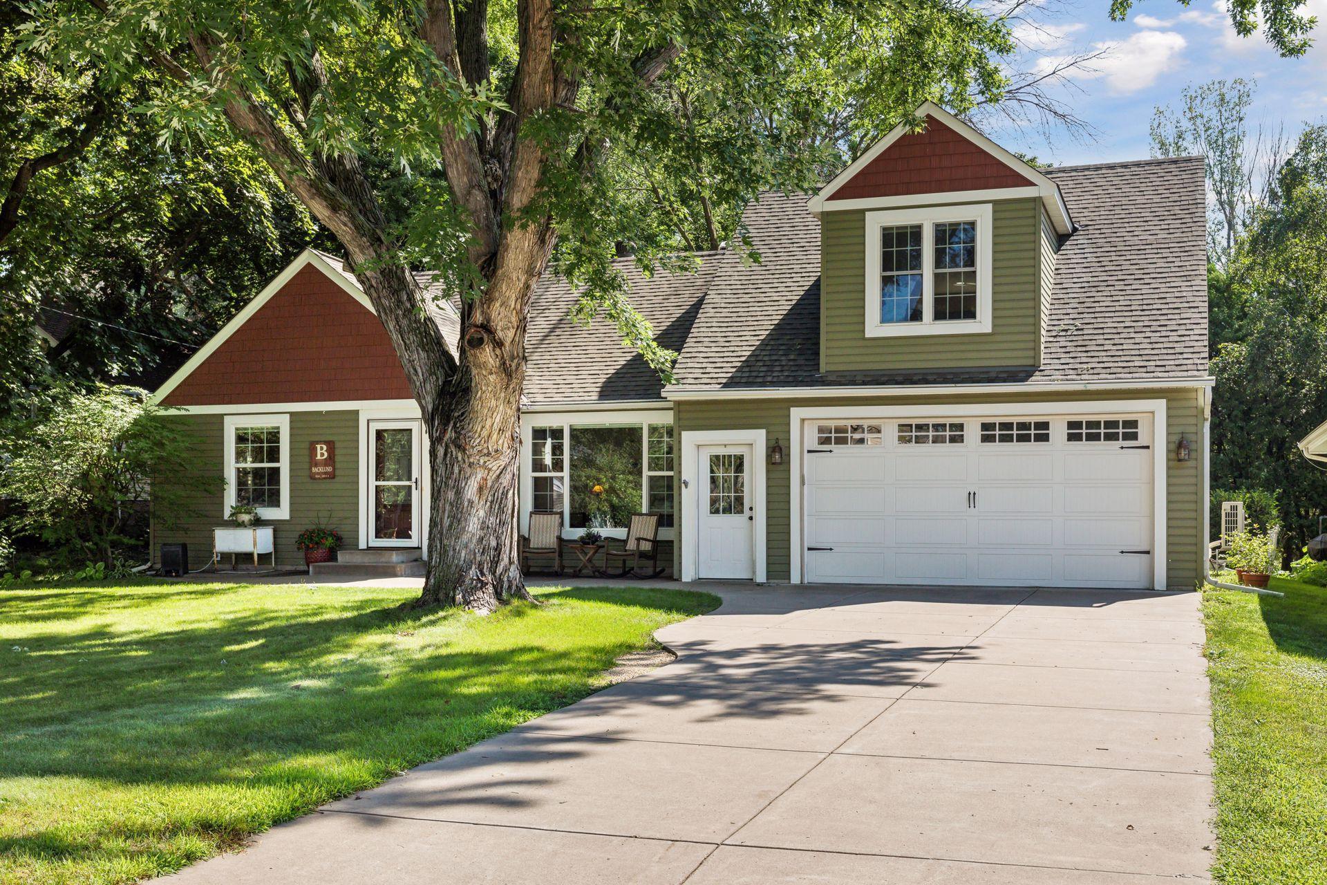 4333 Arthur Street NE