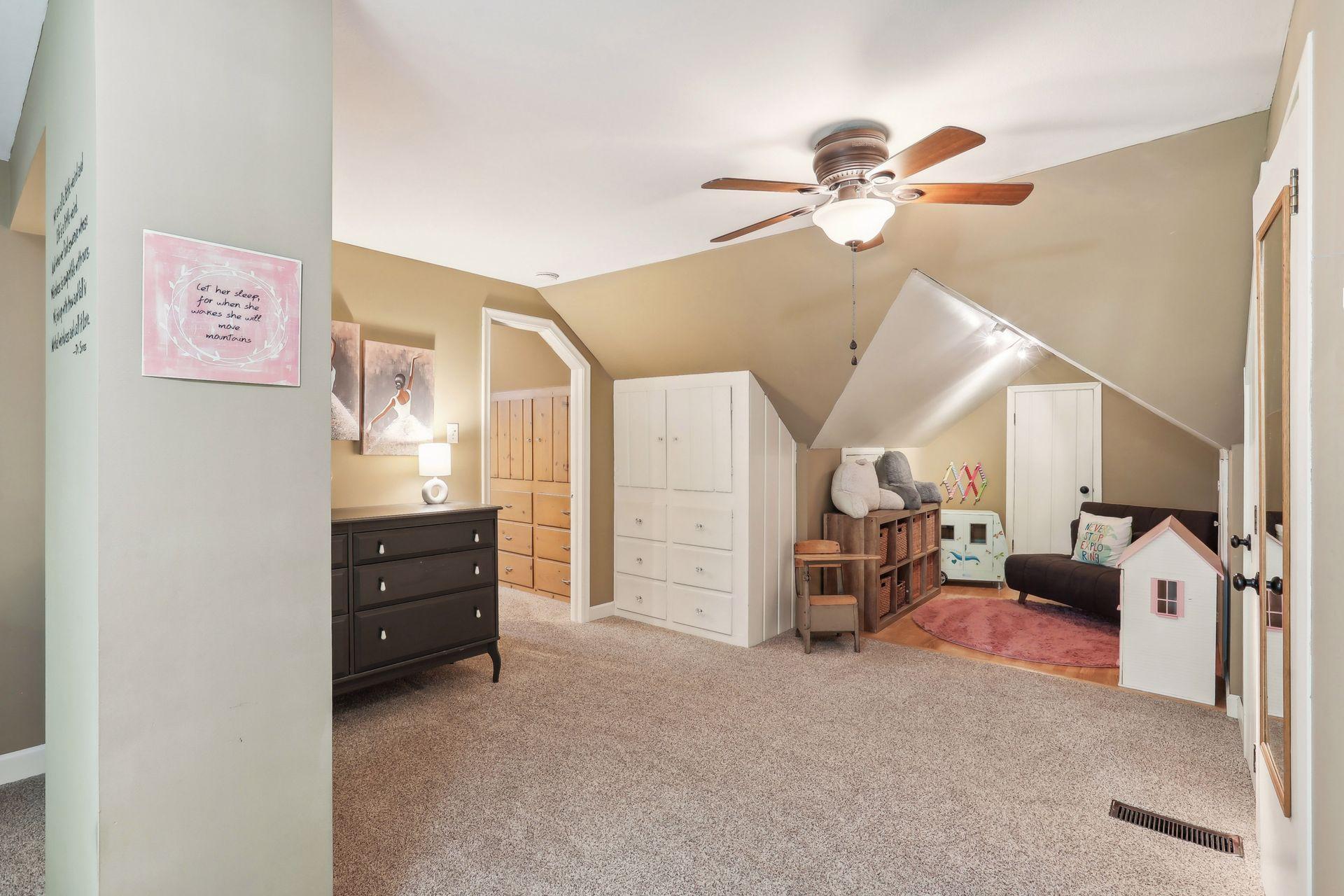 4333 Arthur Street NE