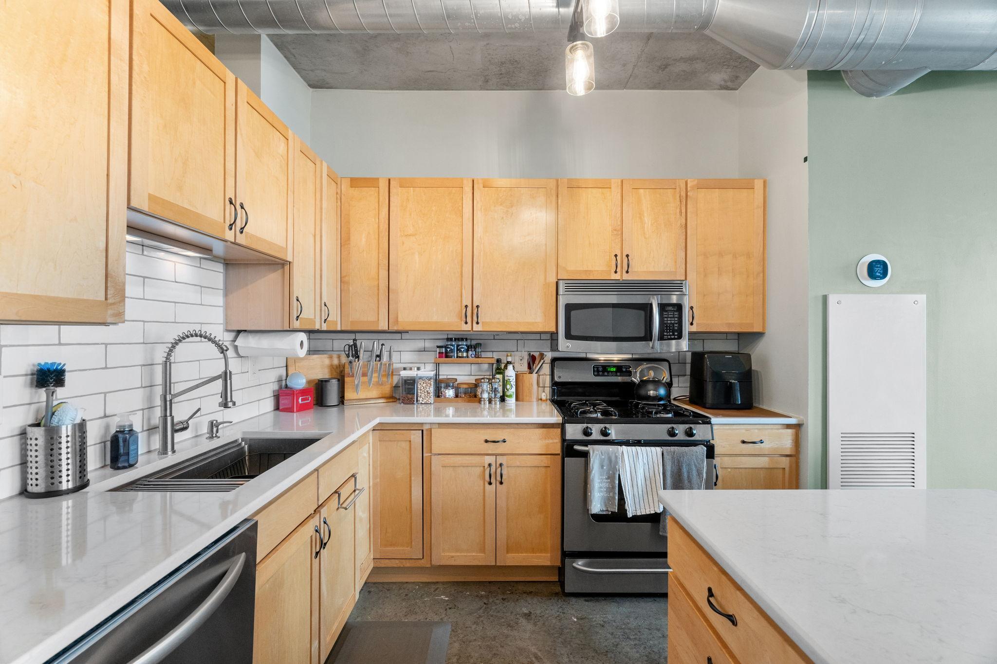 720 N 4th Street Unit: 513