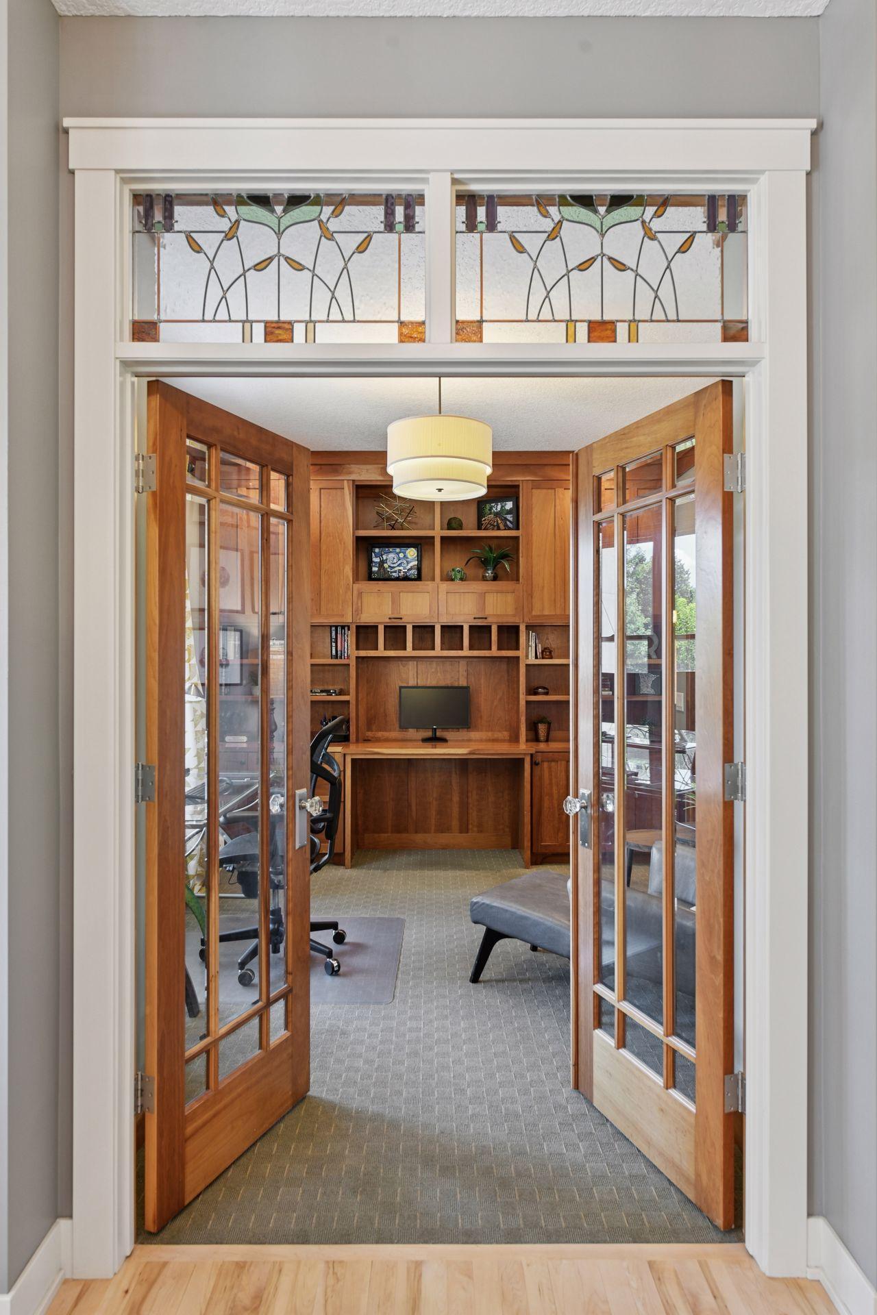 5885 Sunnybrook Lane