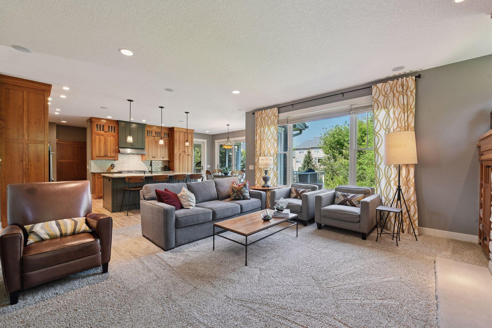 5885 Sunnybrook Lane