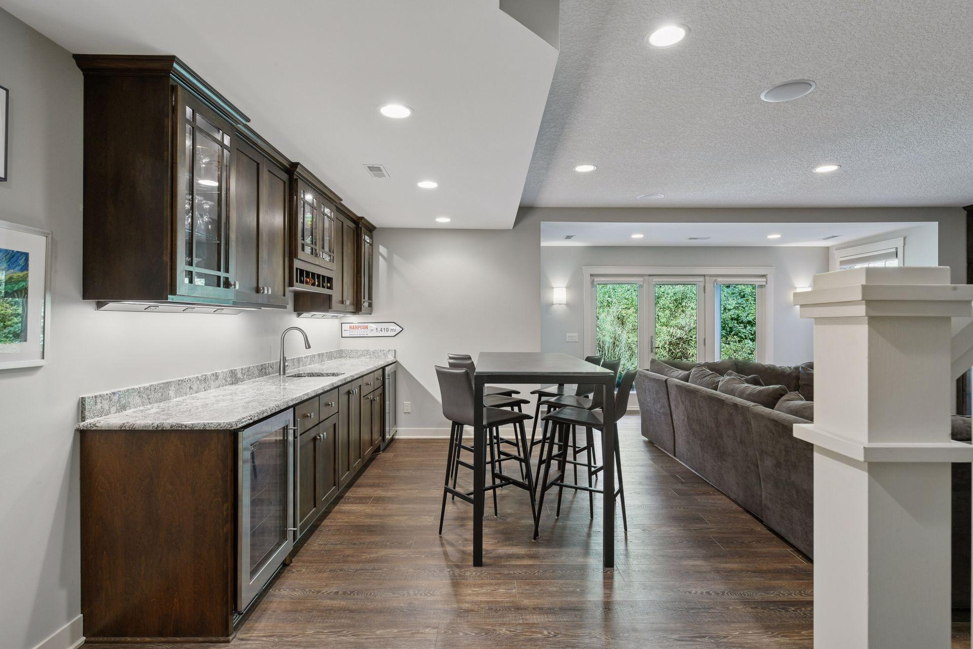 5885 Sunnybrook Lane