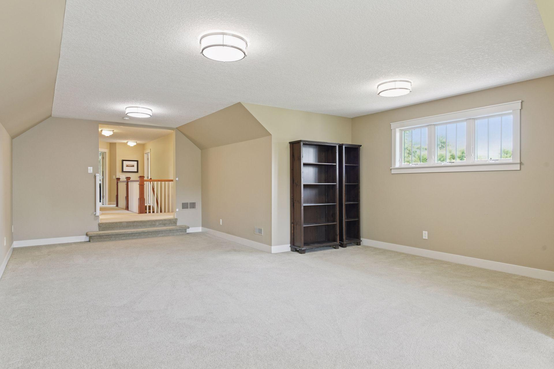 5885 Sunnybrook Lane