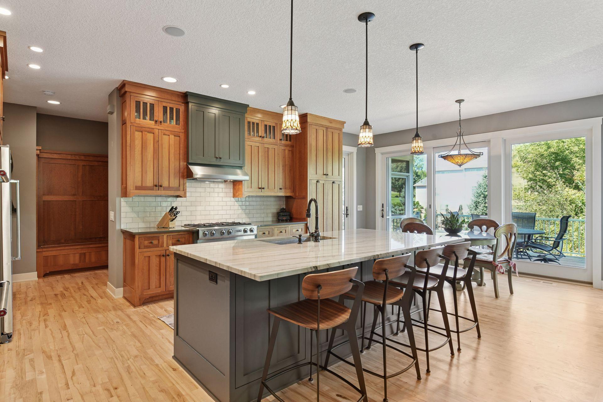 5885 Sunnybrook Lane