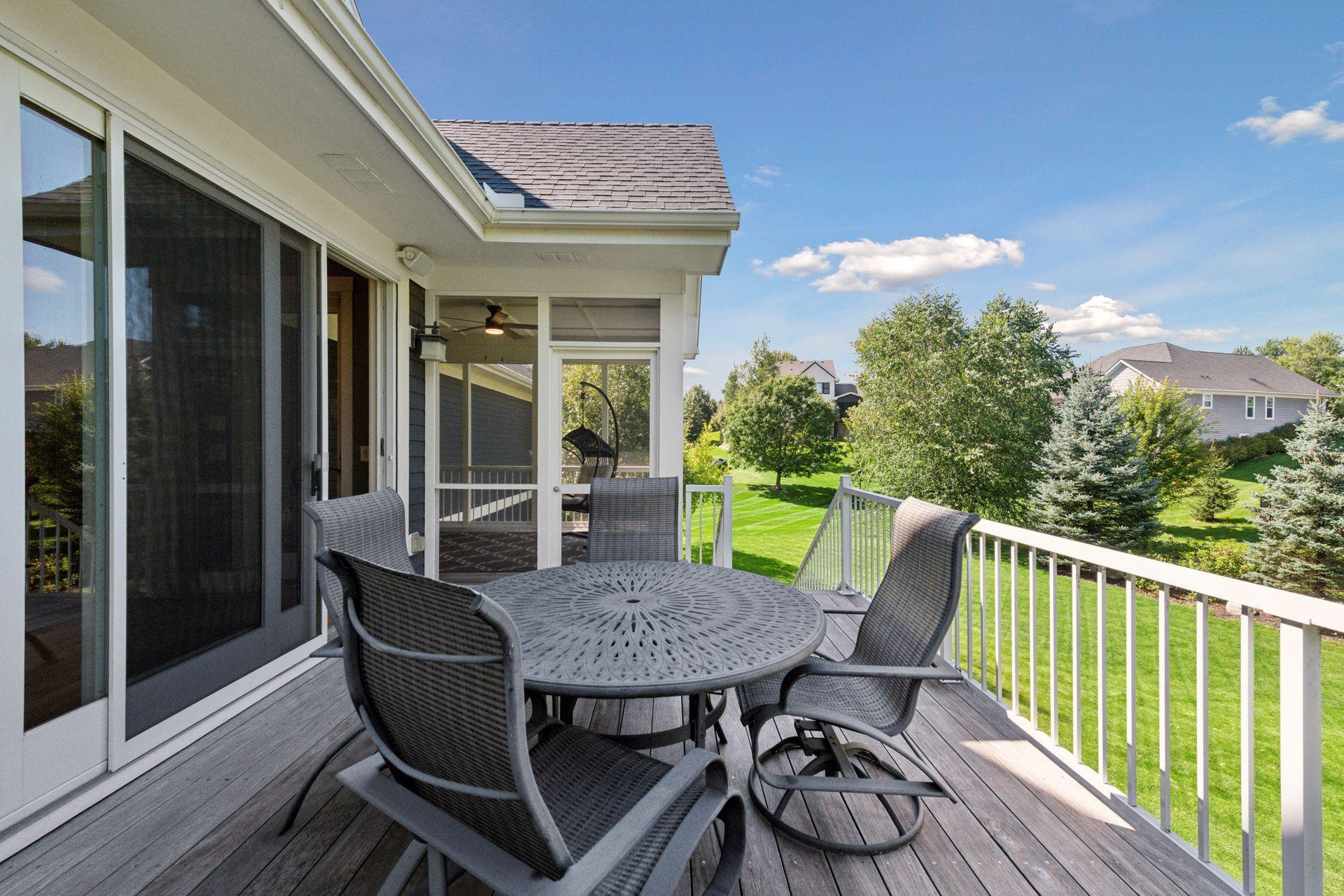 5885 Sunnybrook Lane