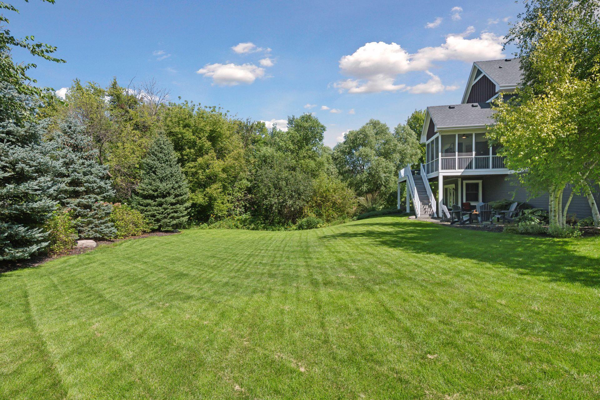 5885 Sunnybrook Lane