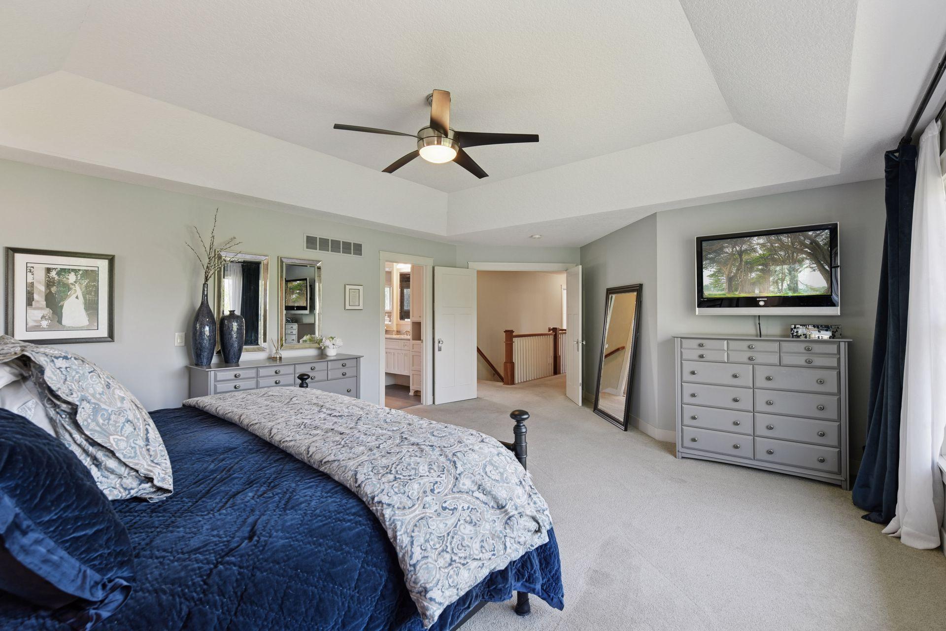 5885 Sunnybrook Lane