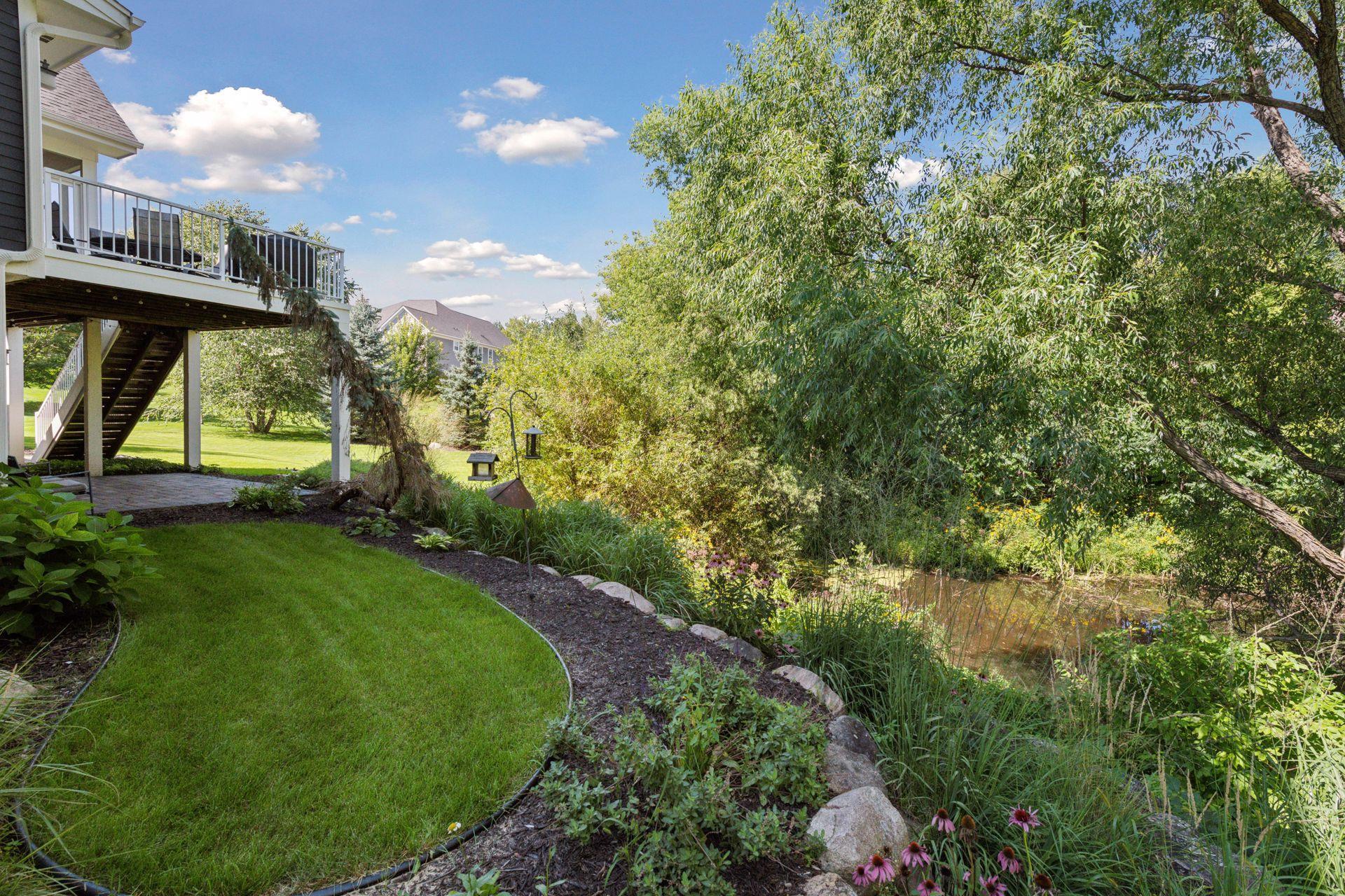 5885 Sunnybrook Lane