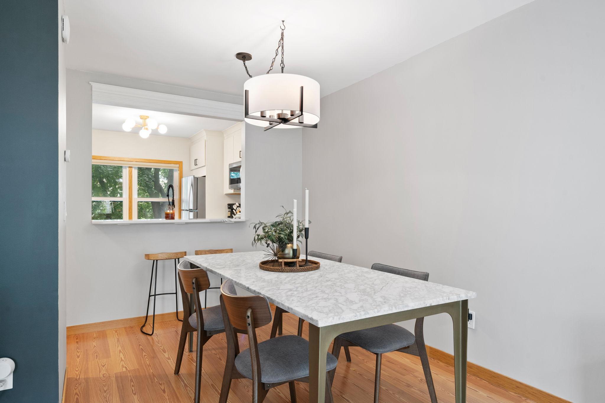 240 3rd Avenue NE