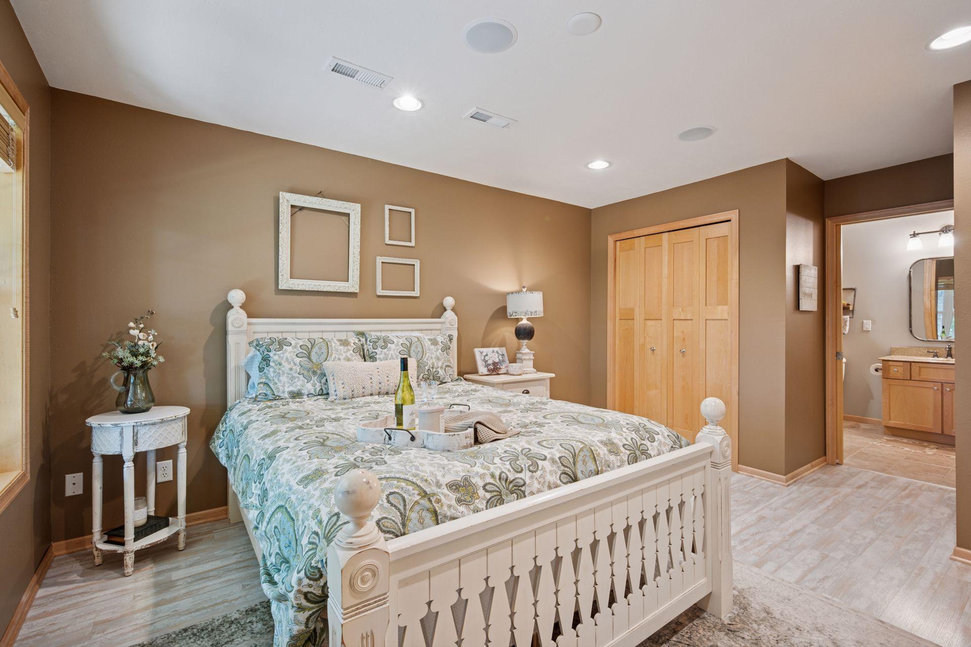 1309 Grandview Circle