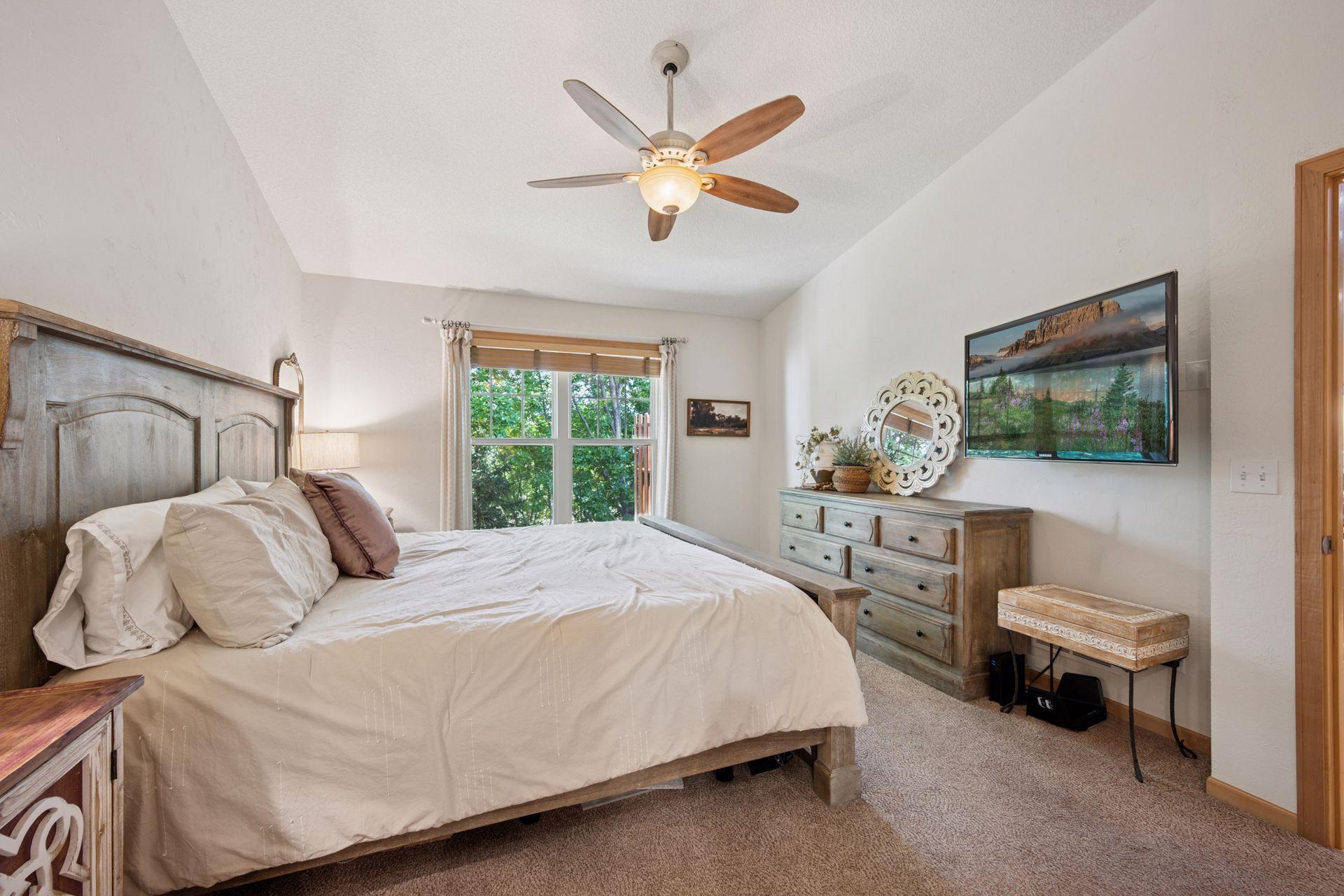 1309 Grandview Circle