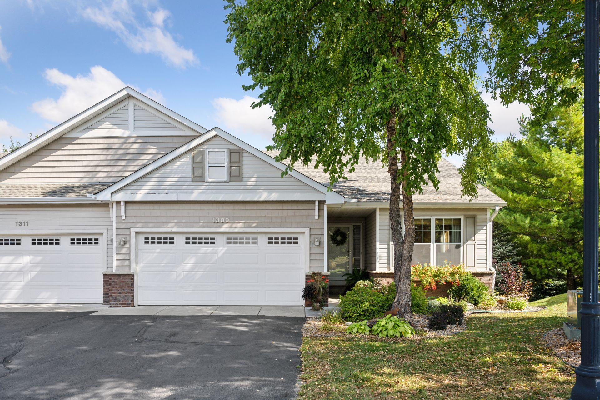 1309 Grandview Circle