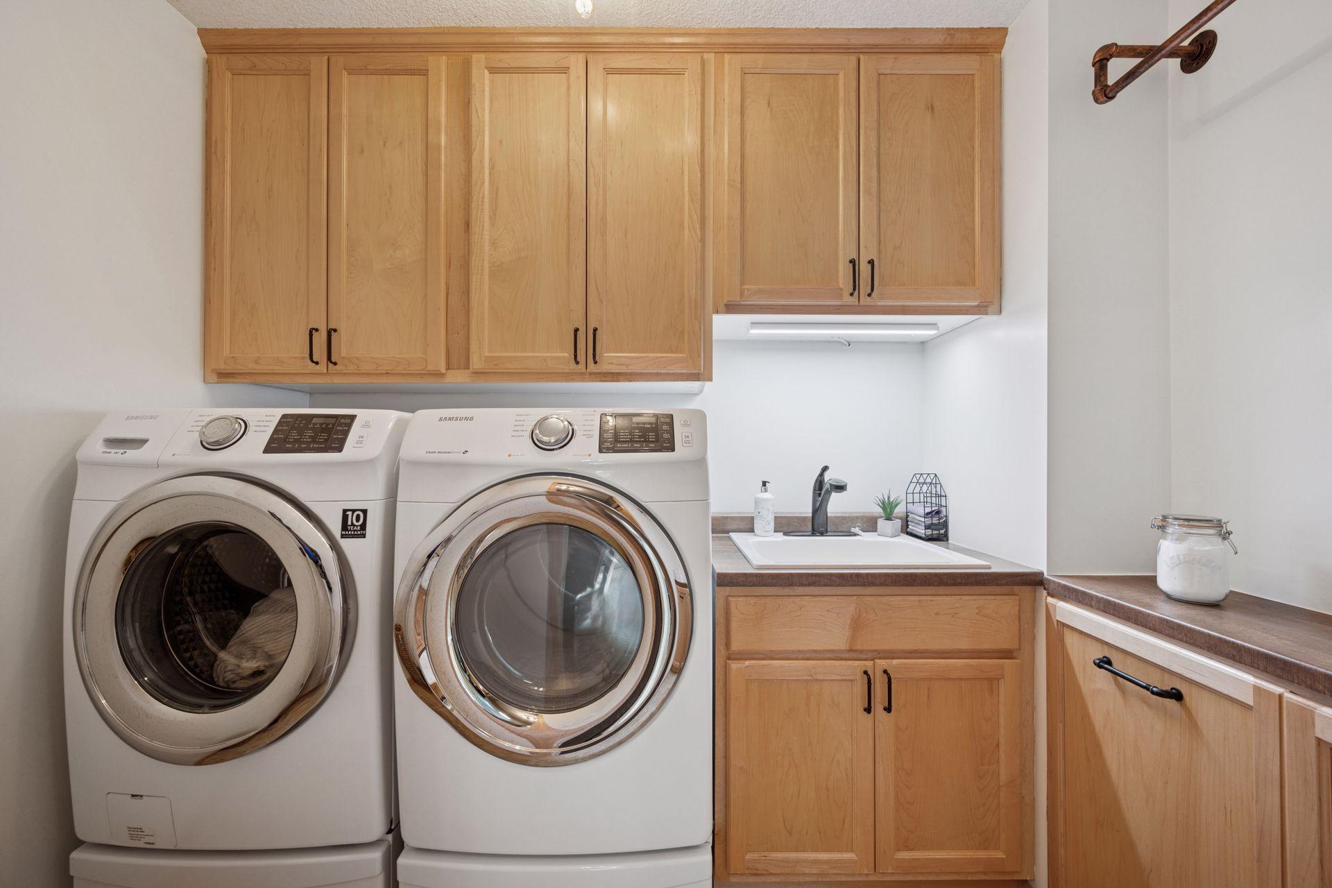 1309 Grandview Circle