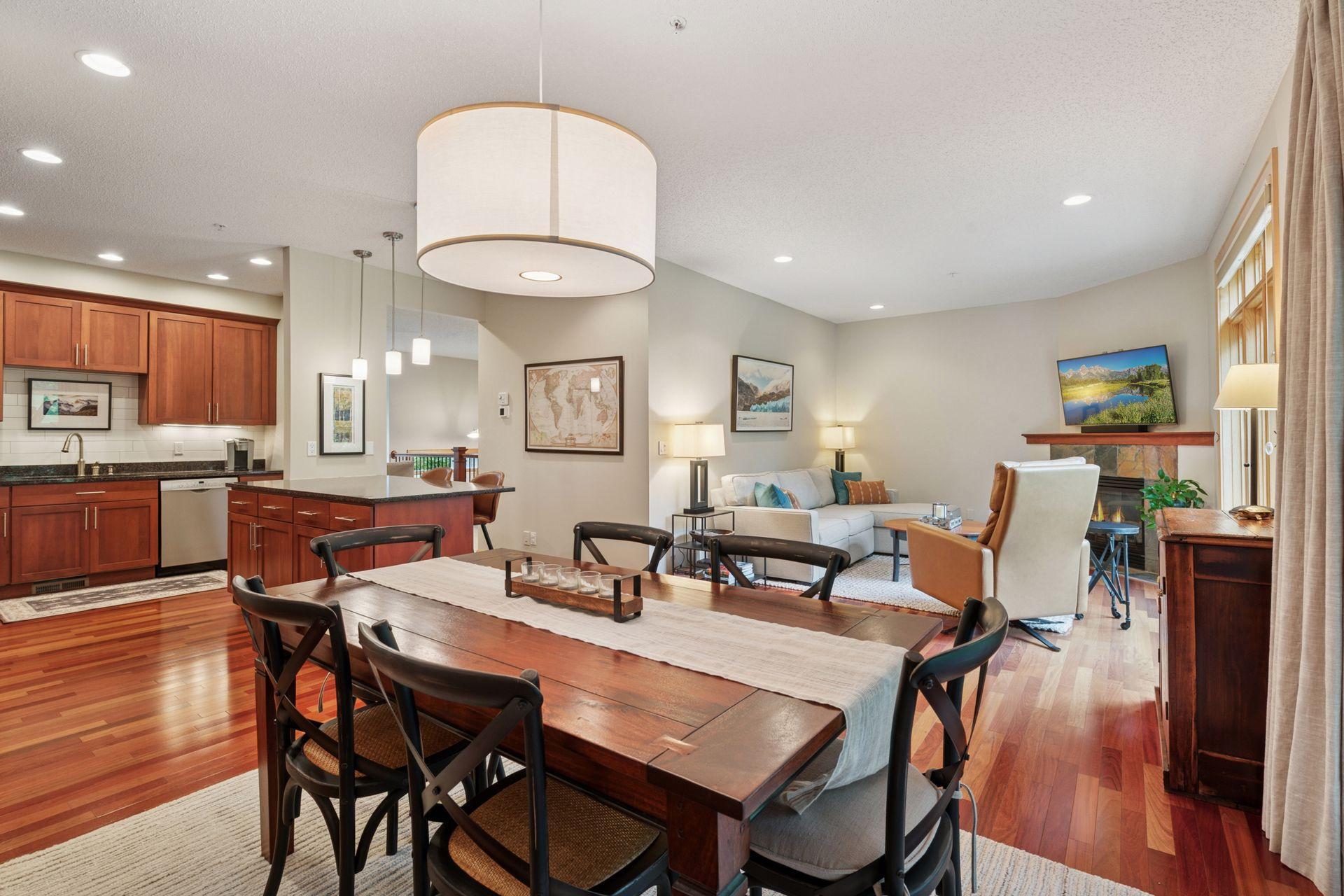 11911 Minnetonka Boulevard