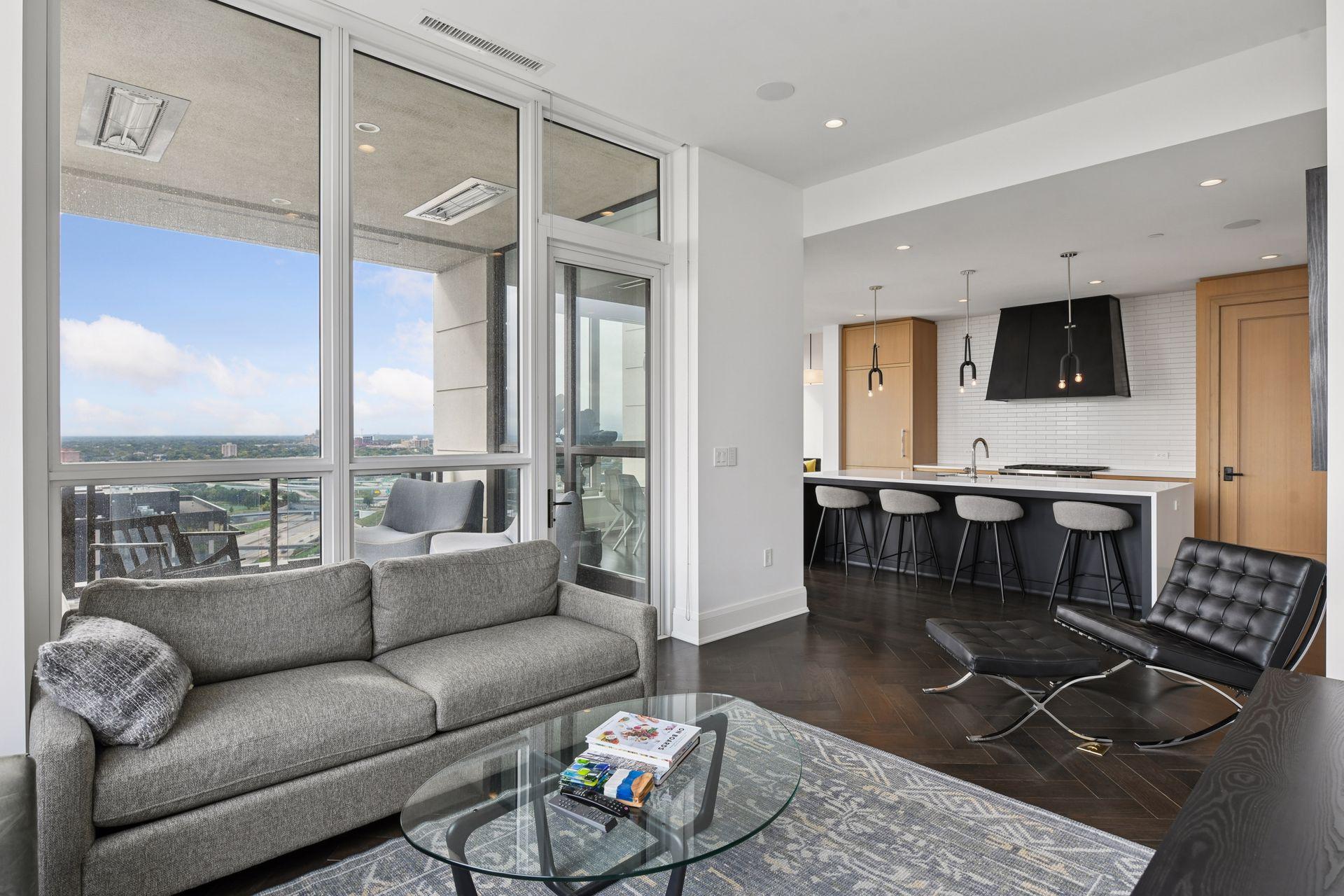 1111 W River Parkway Unit: 23D