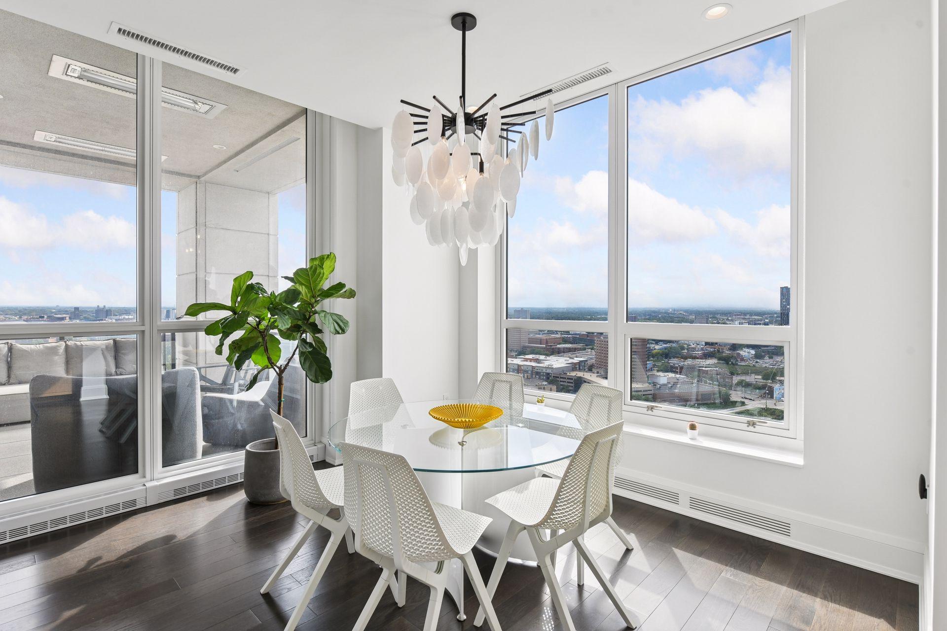 1111 W River Parkway Unit: 23D