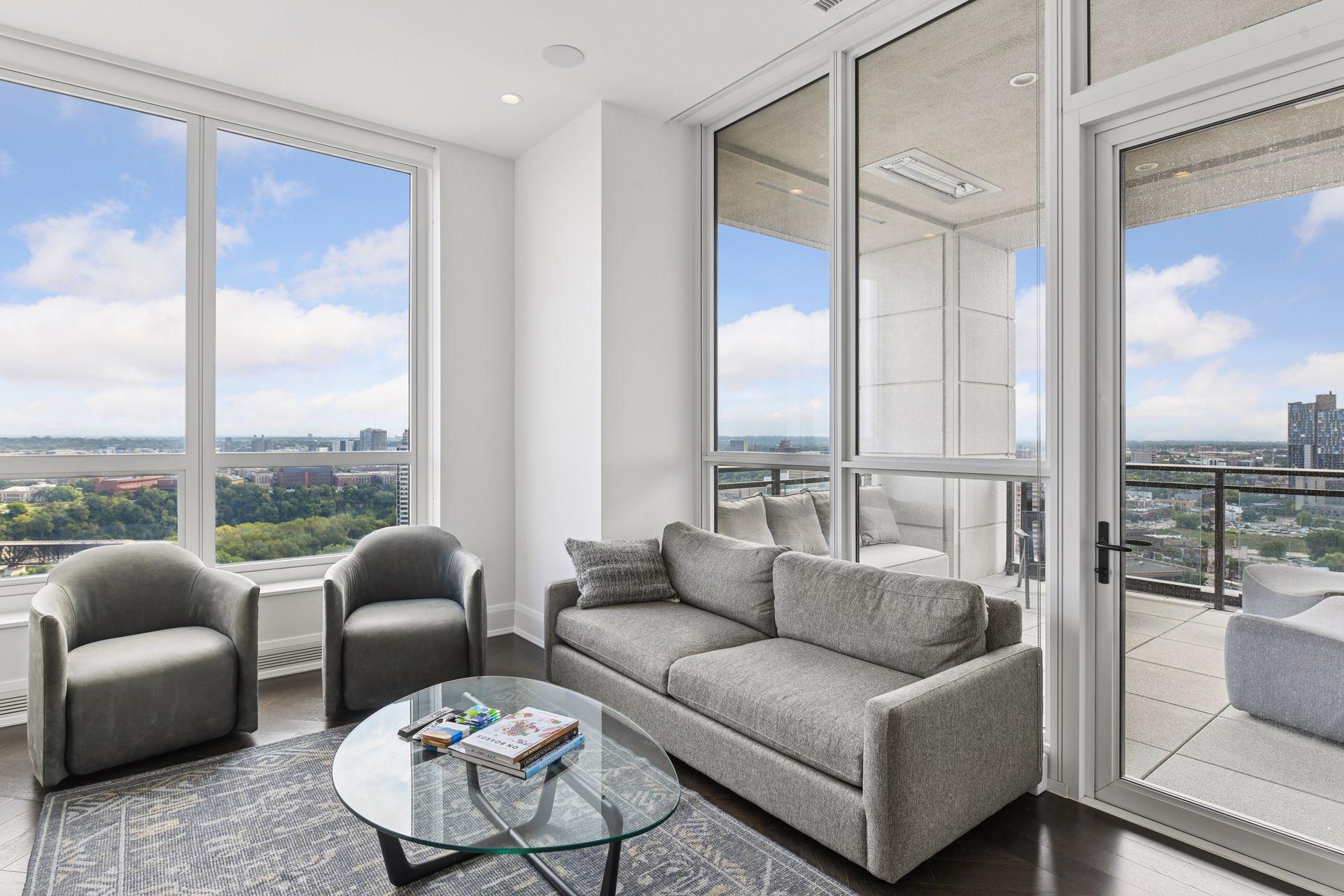 1111 W River Parkway Unit: 23D