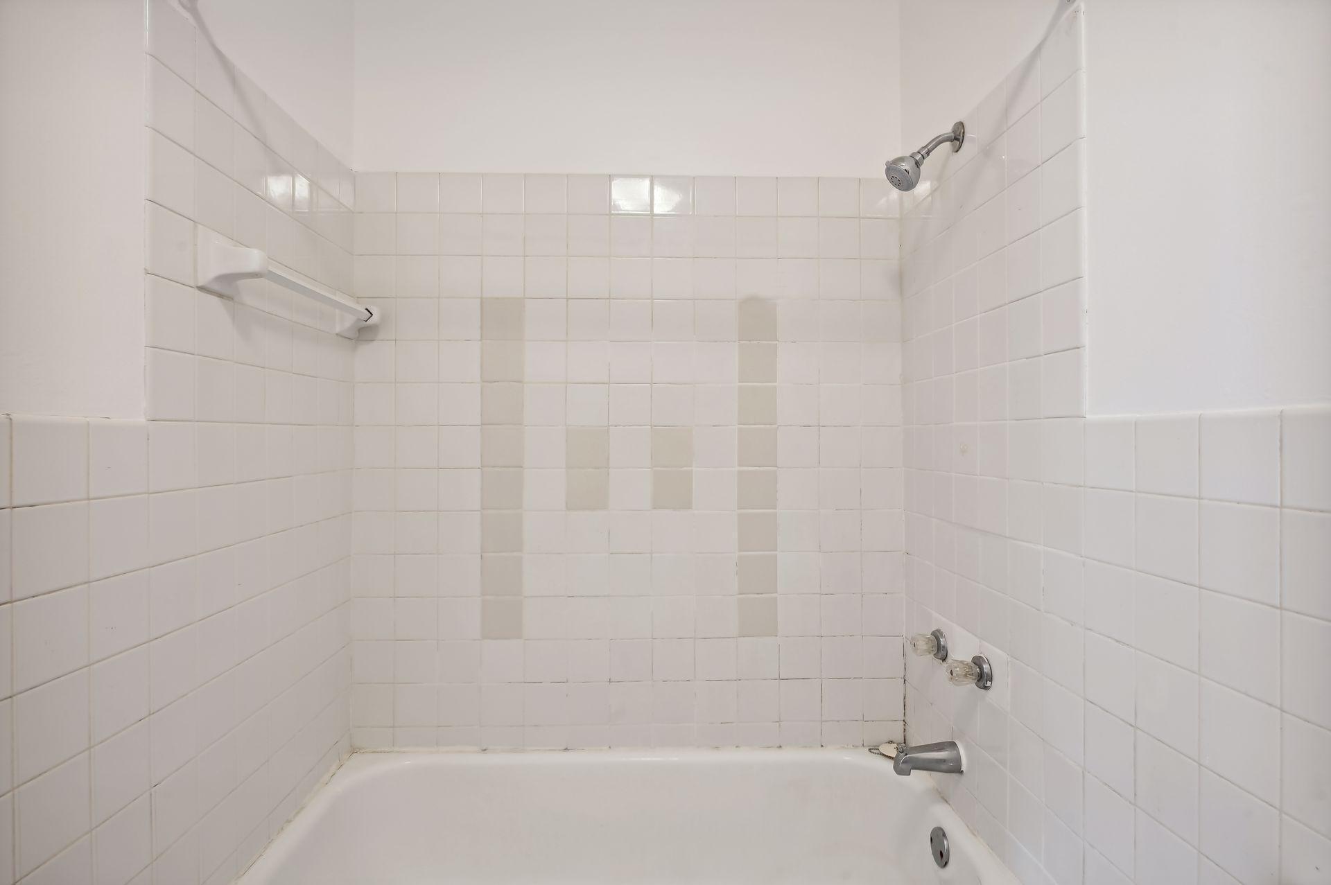 2704 Garfield Avenue