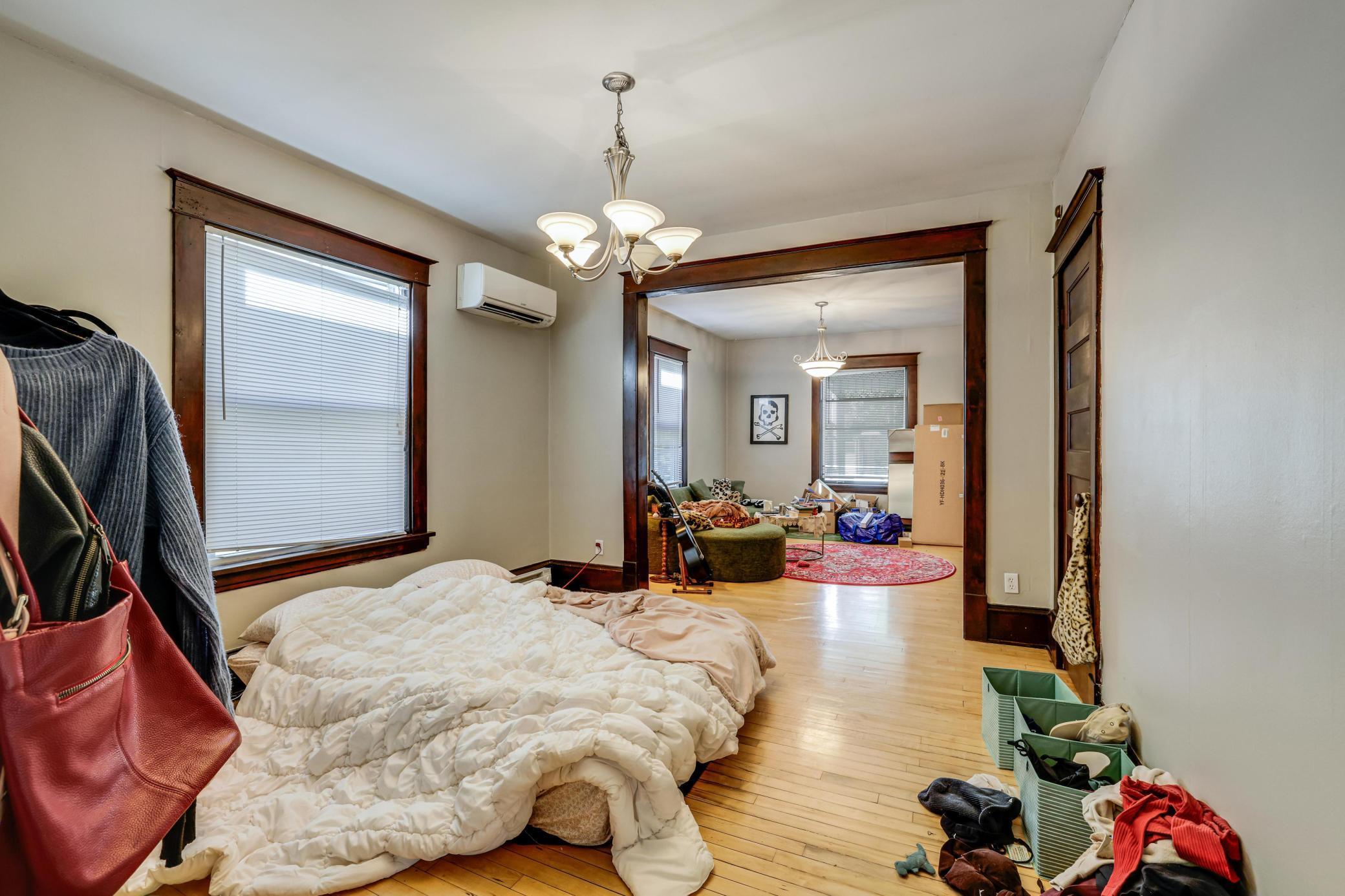 2821 Garfield Avenue