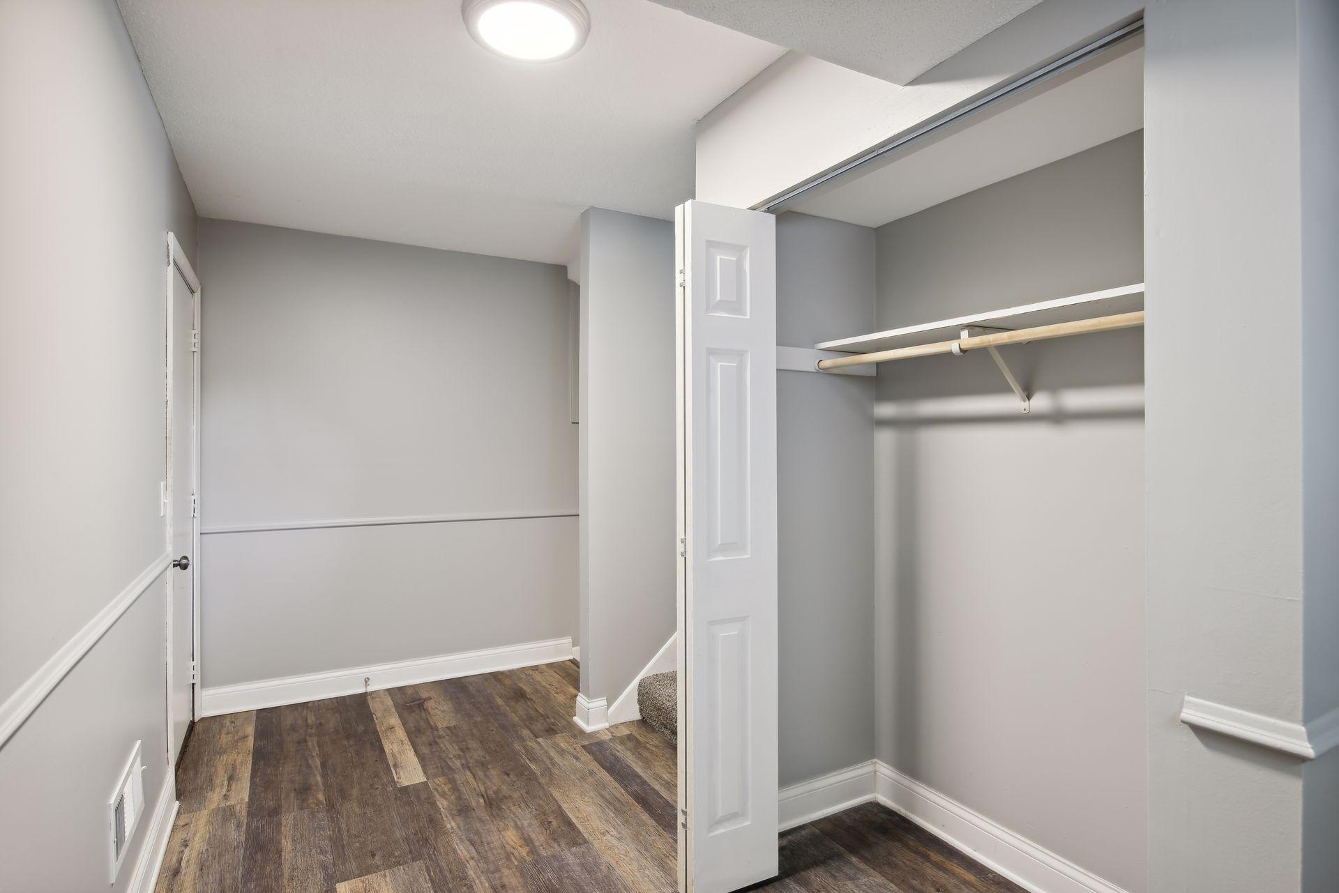 3613 Rhode Island Avenue S