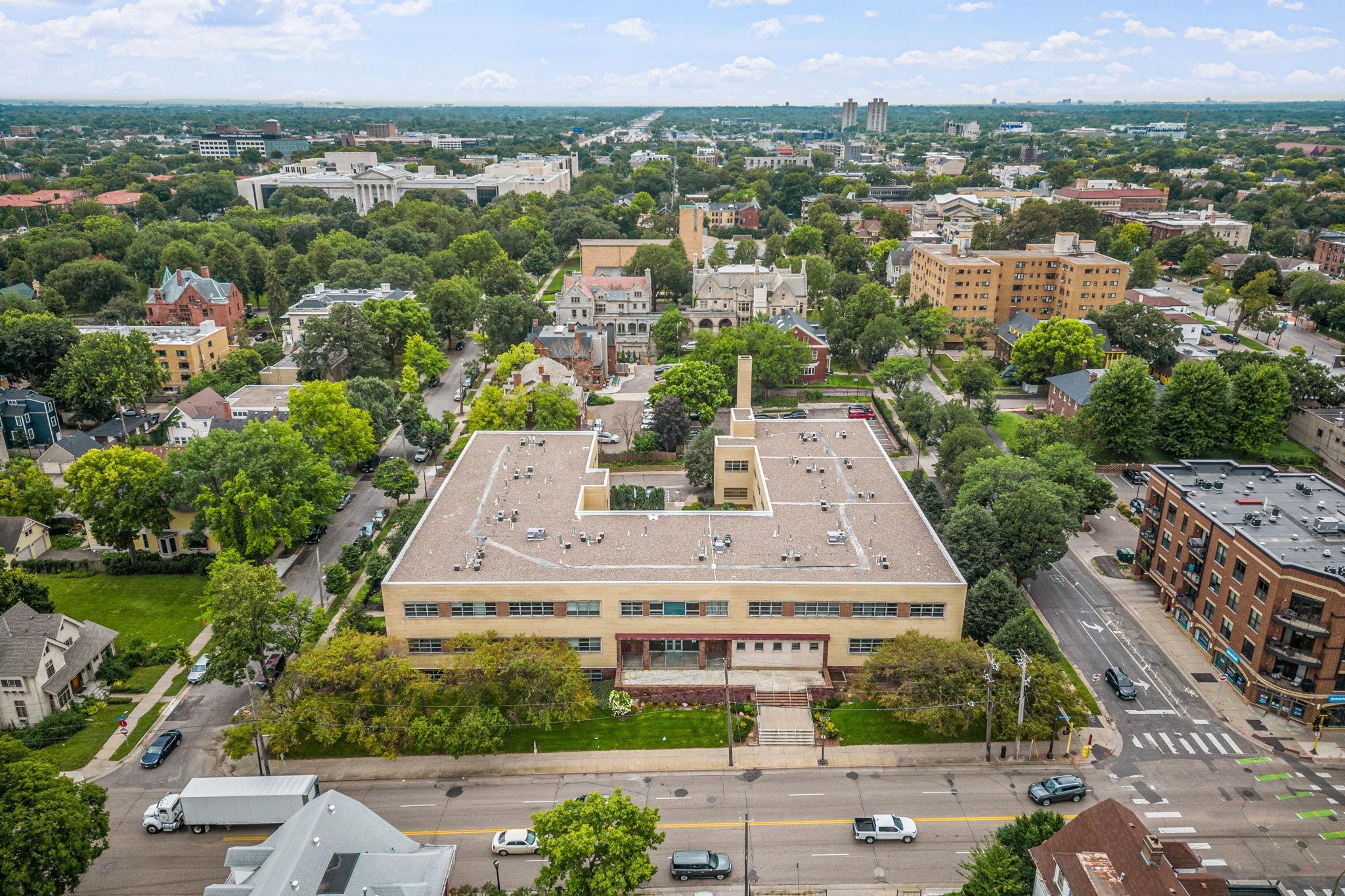 111 E Franklin Avenue Unit: 316