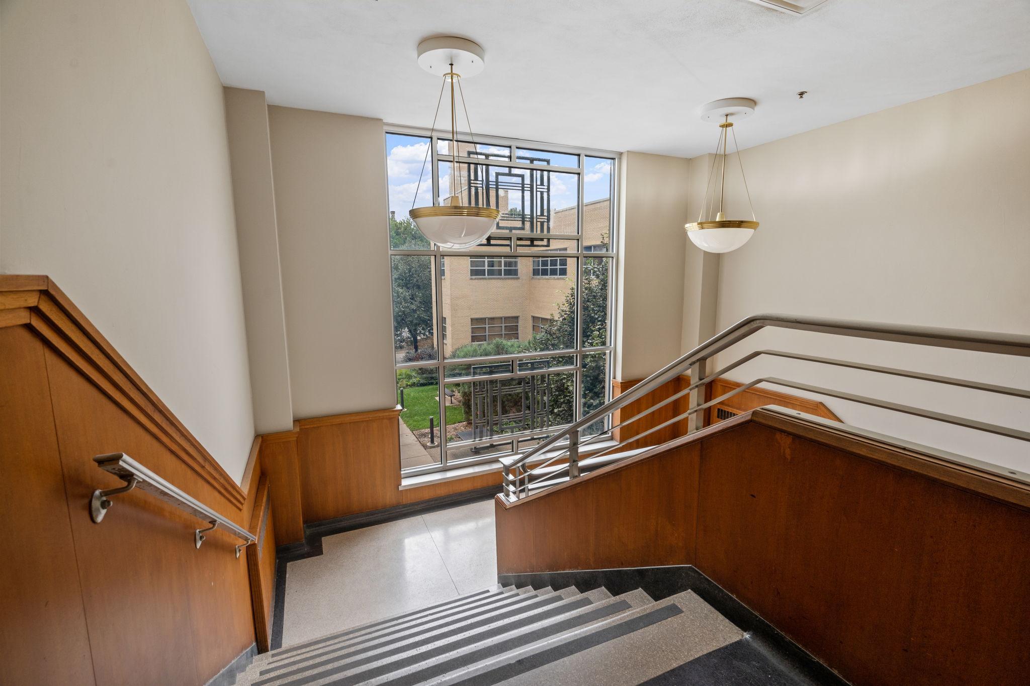 111 E Franklin Avenue Unit: 316